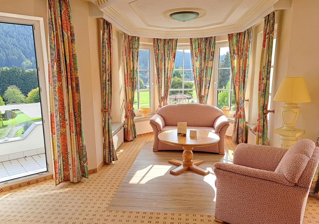Junior Suite With Garden View photo 2