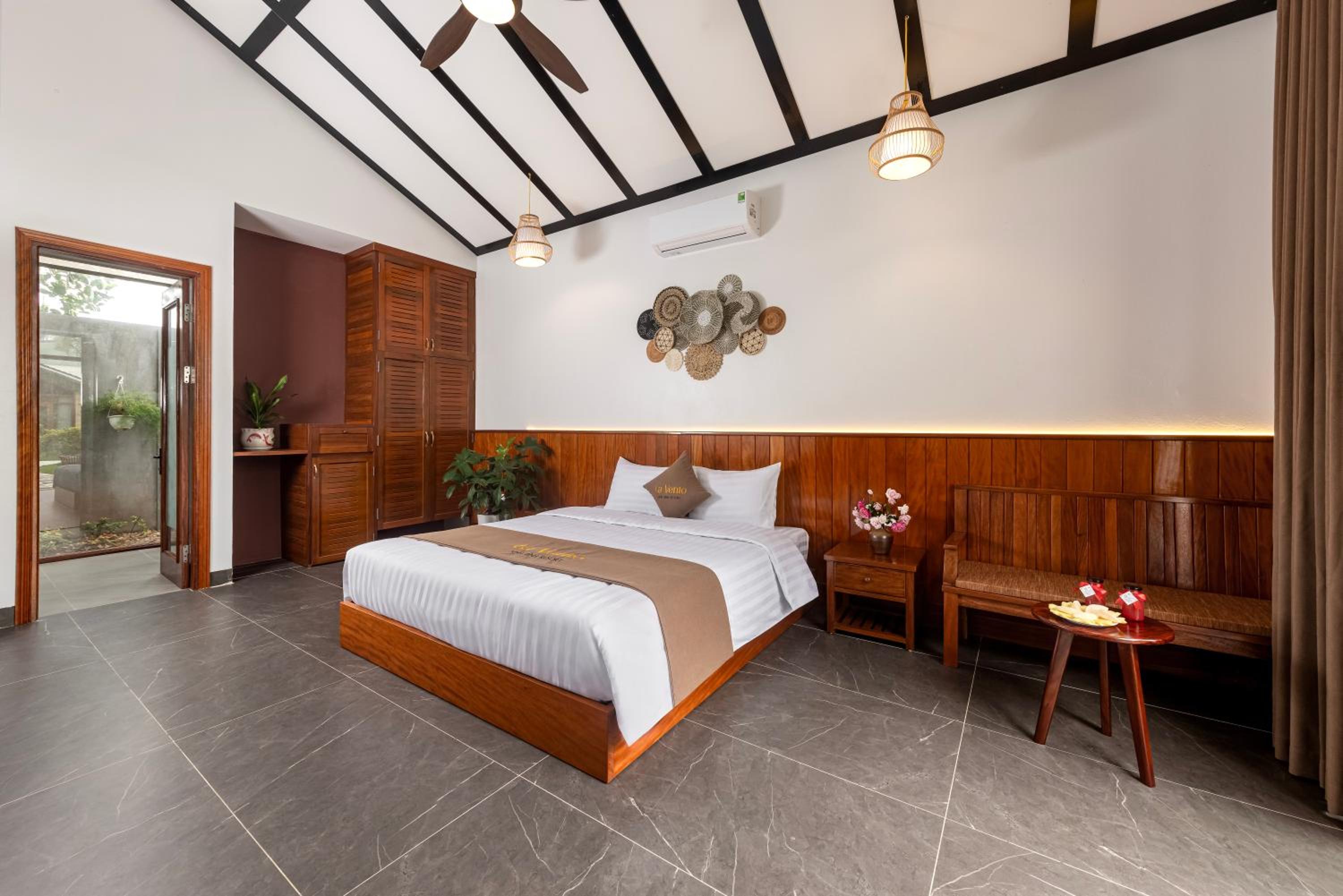 King Room with Garden View photo 2