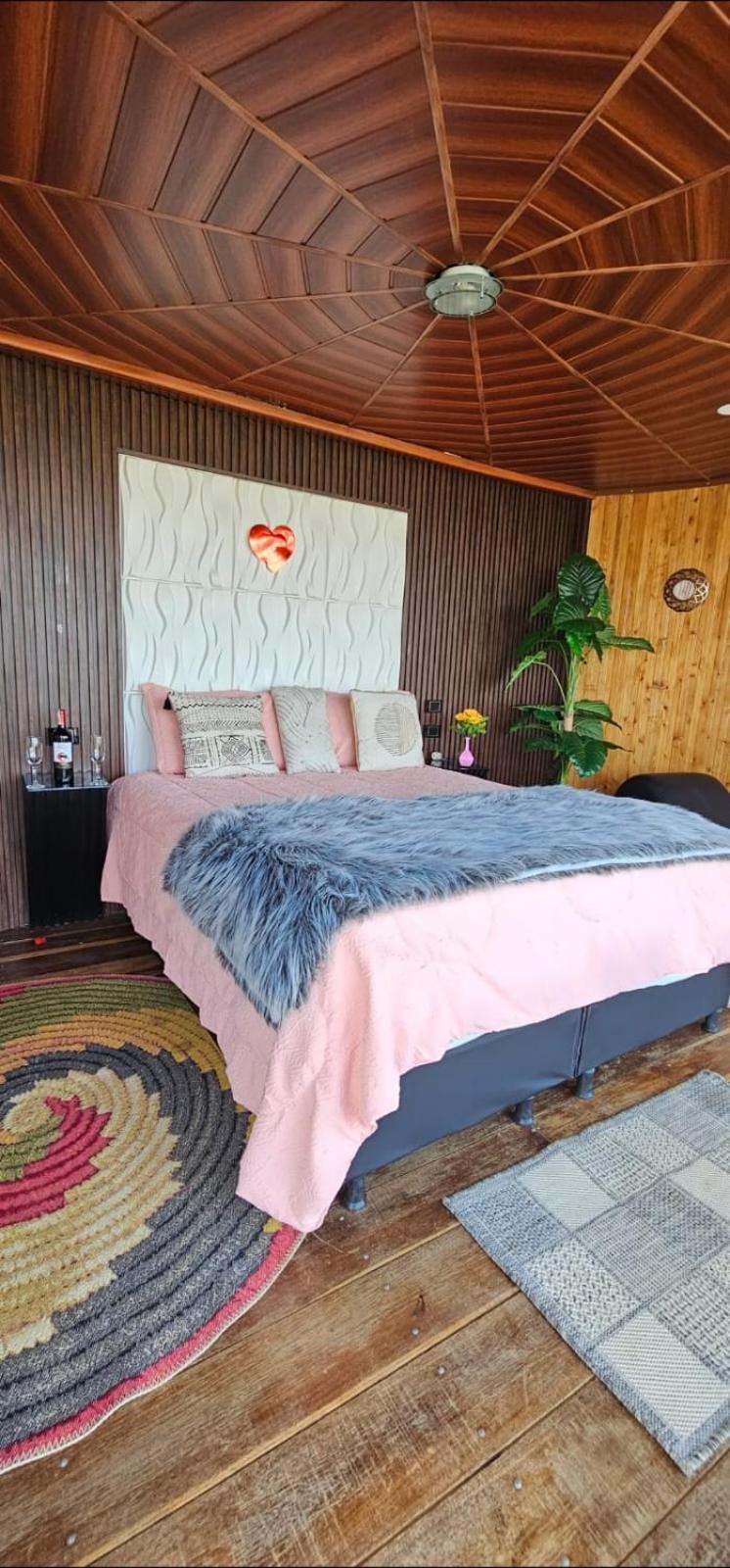 Deluxe Suite with Spa Bath photo 1