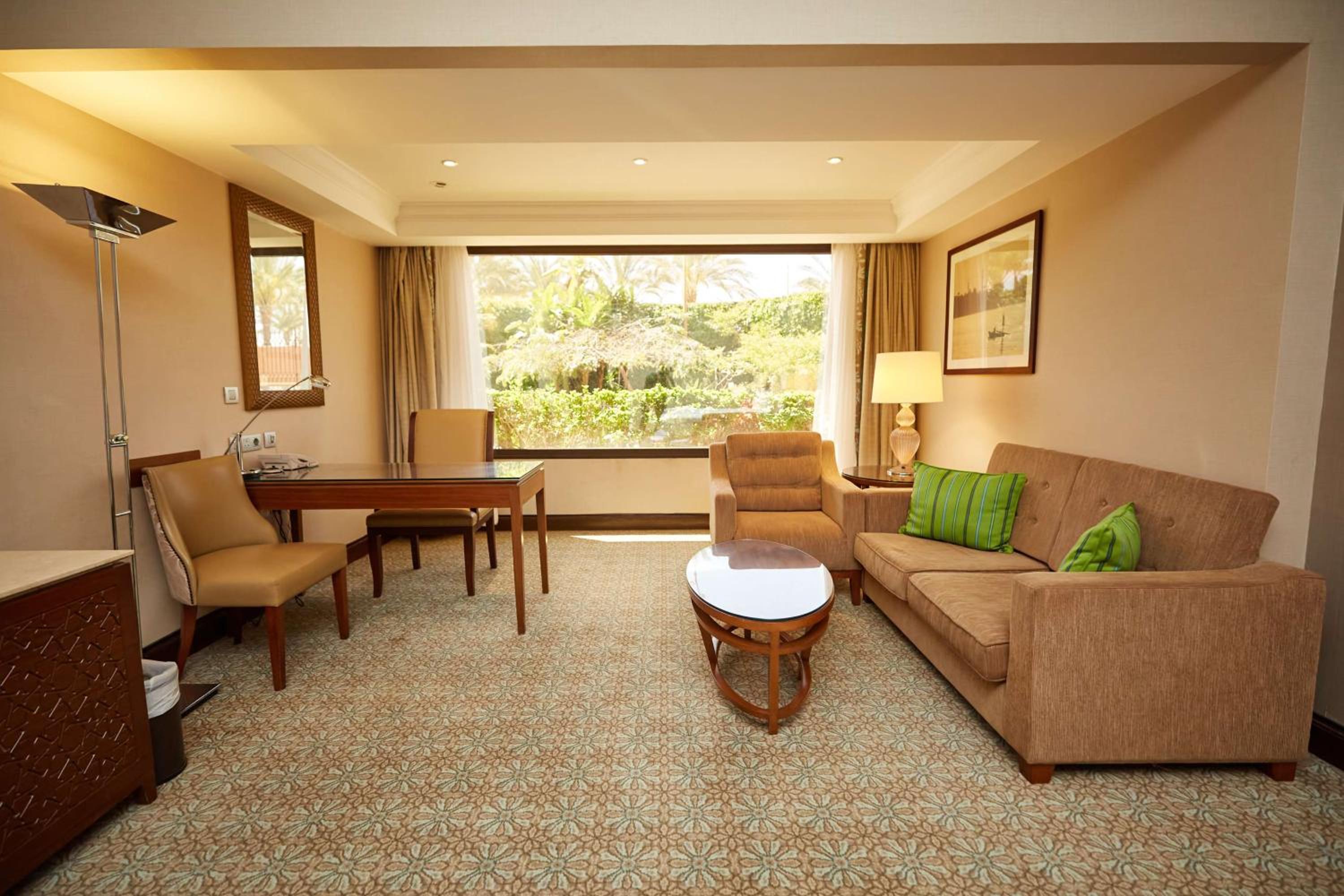 Deluxe King Room with Pool View
