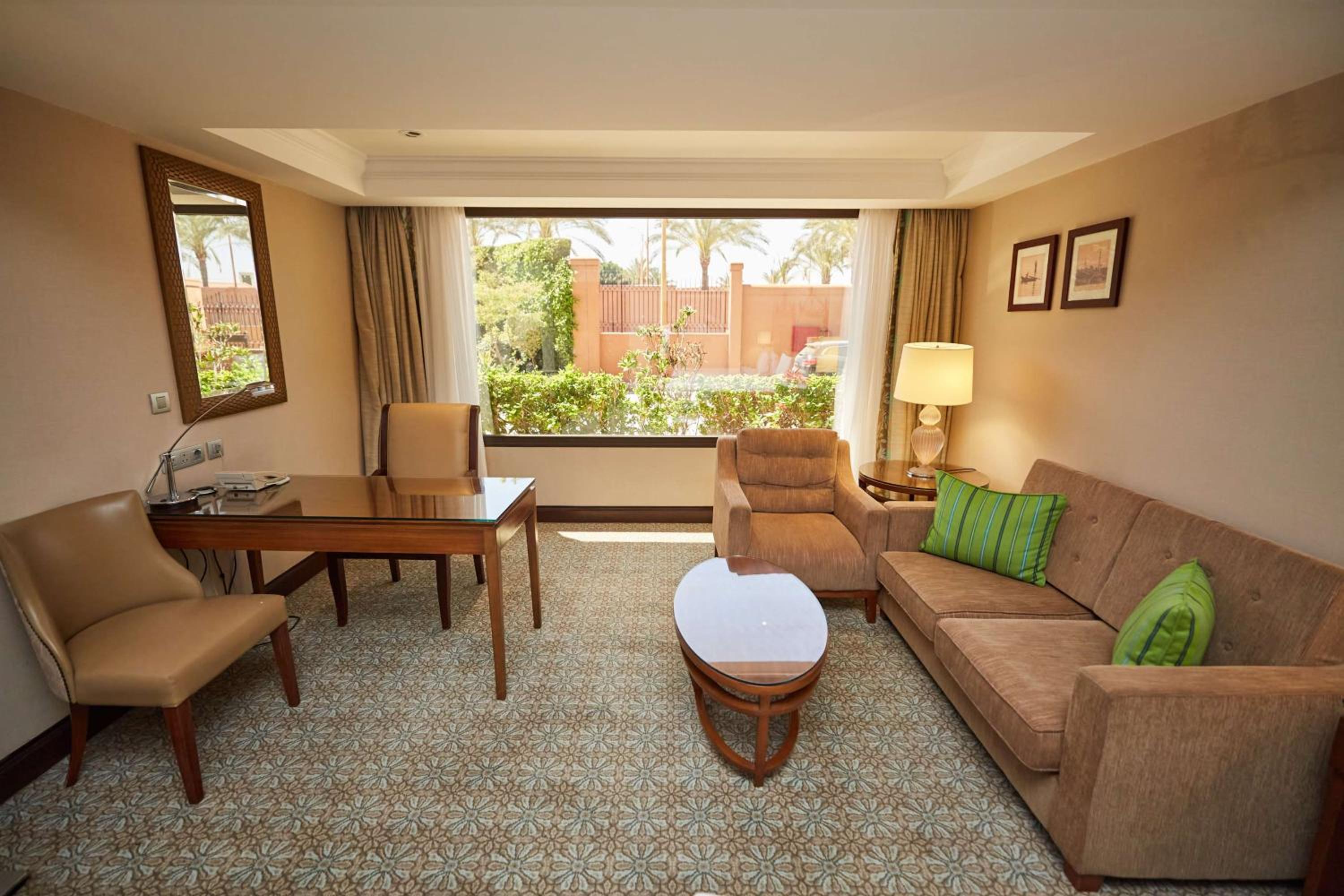 Deluxe King Room with Pool View