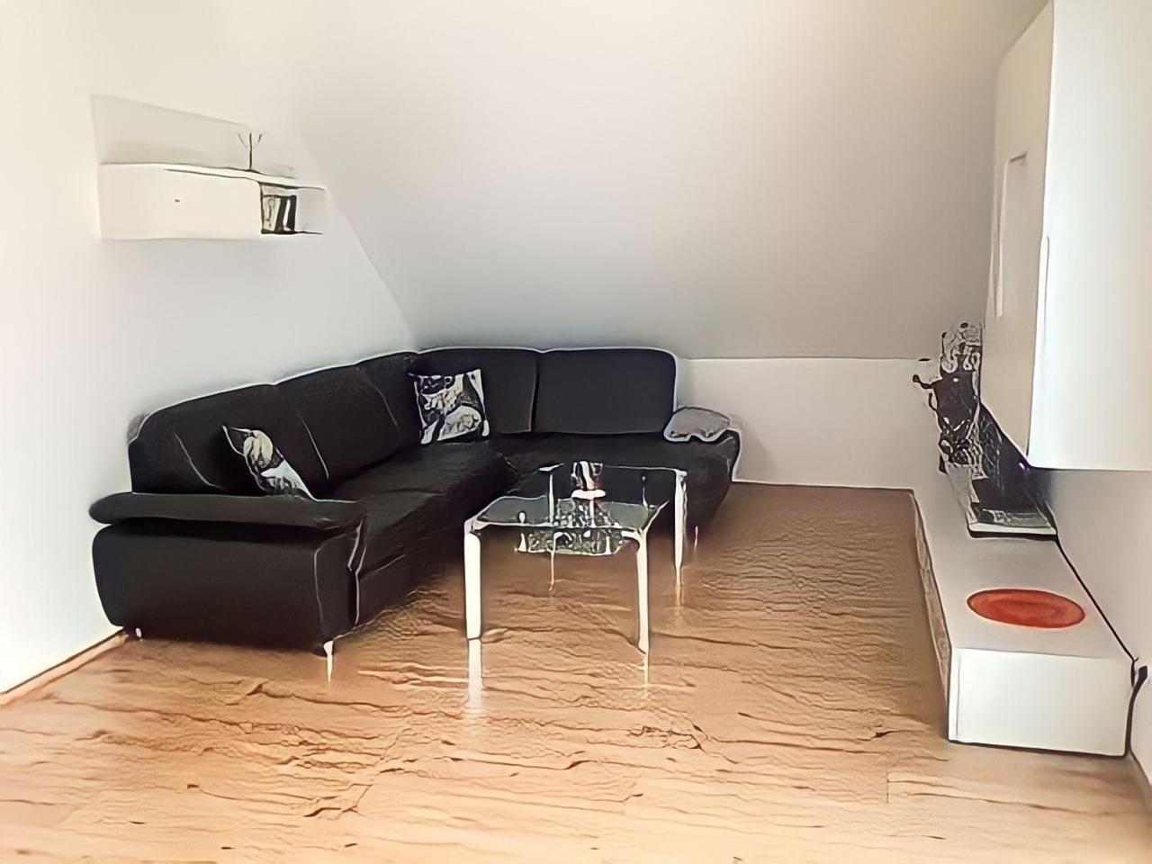 Two-Bedroom Deluxe Apartment with Garden View