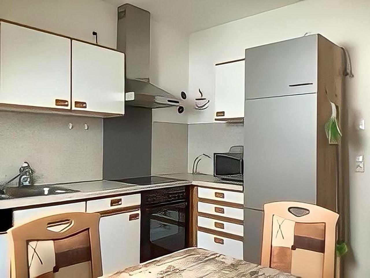 Two-Bedroom Deluxe Apartment with Garden View photo 3