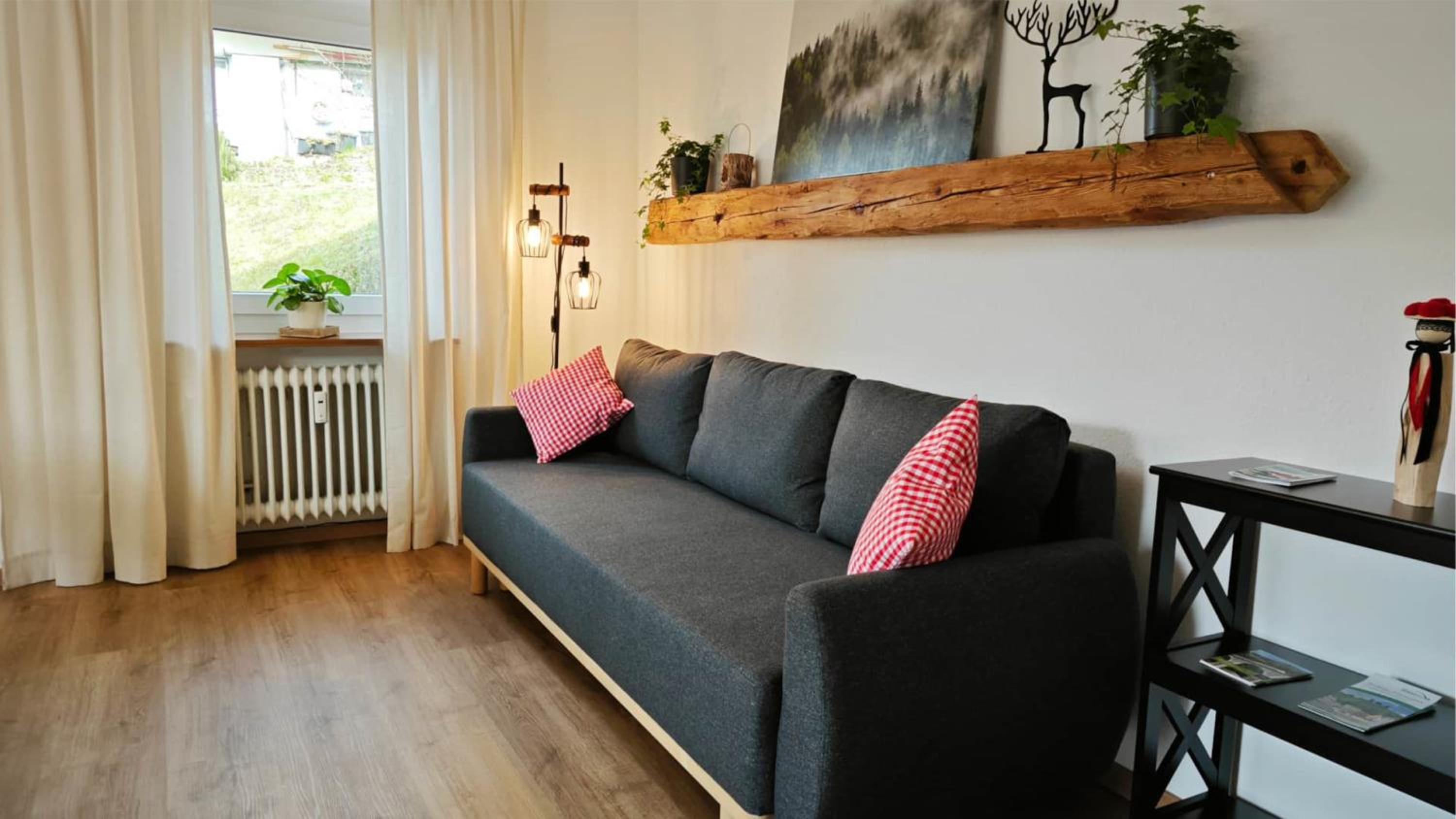 Apartment with Mountain View photo 1