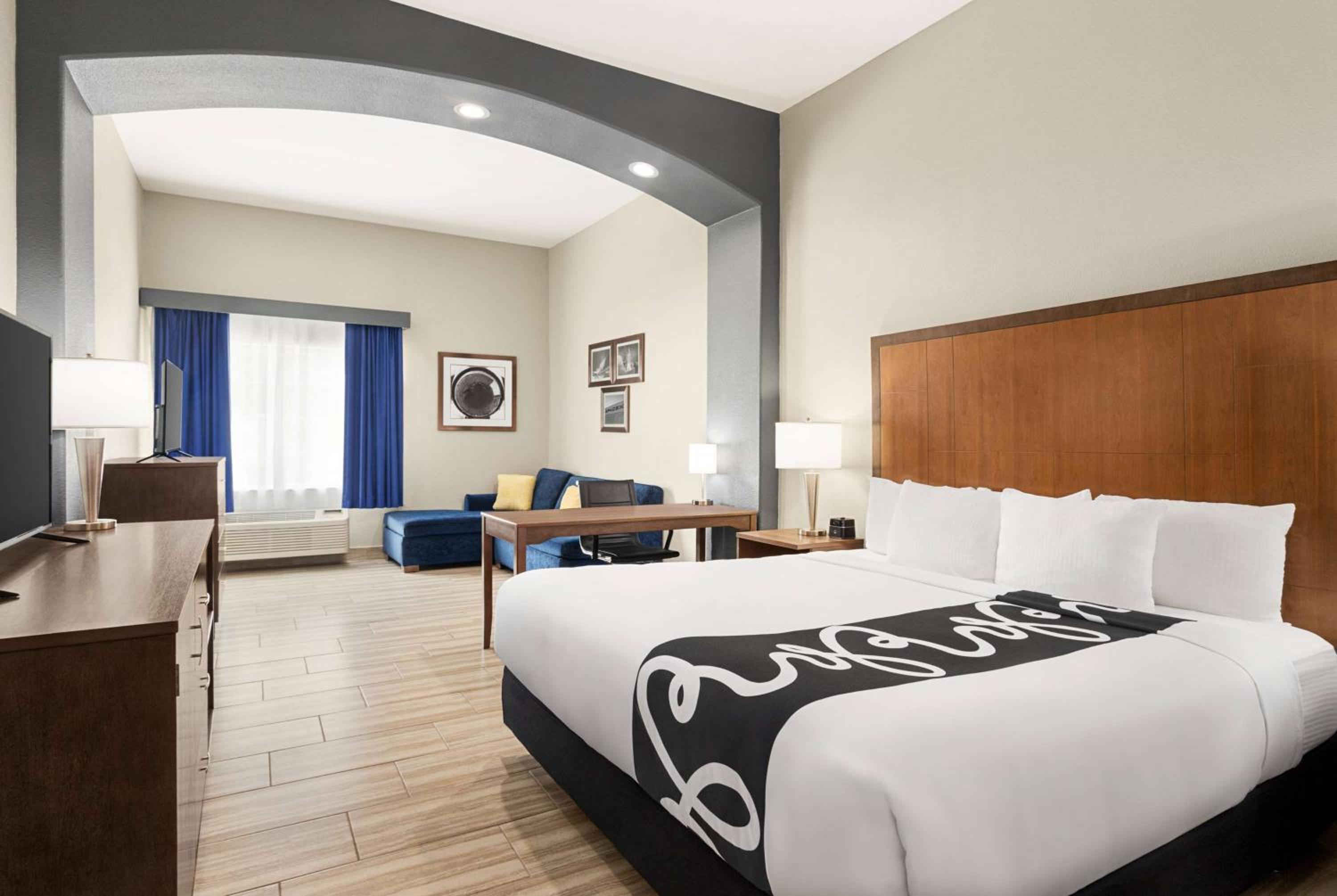 Executive King Room - Photo 1