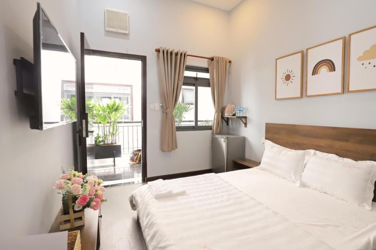 Queen Room