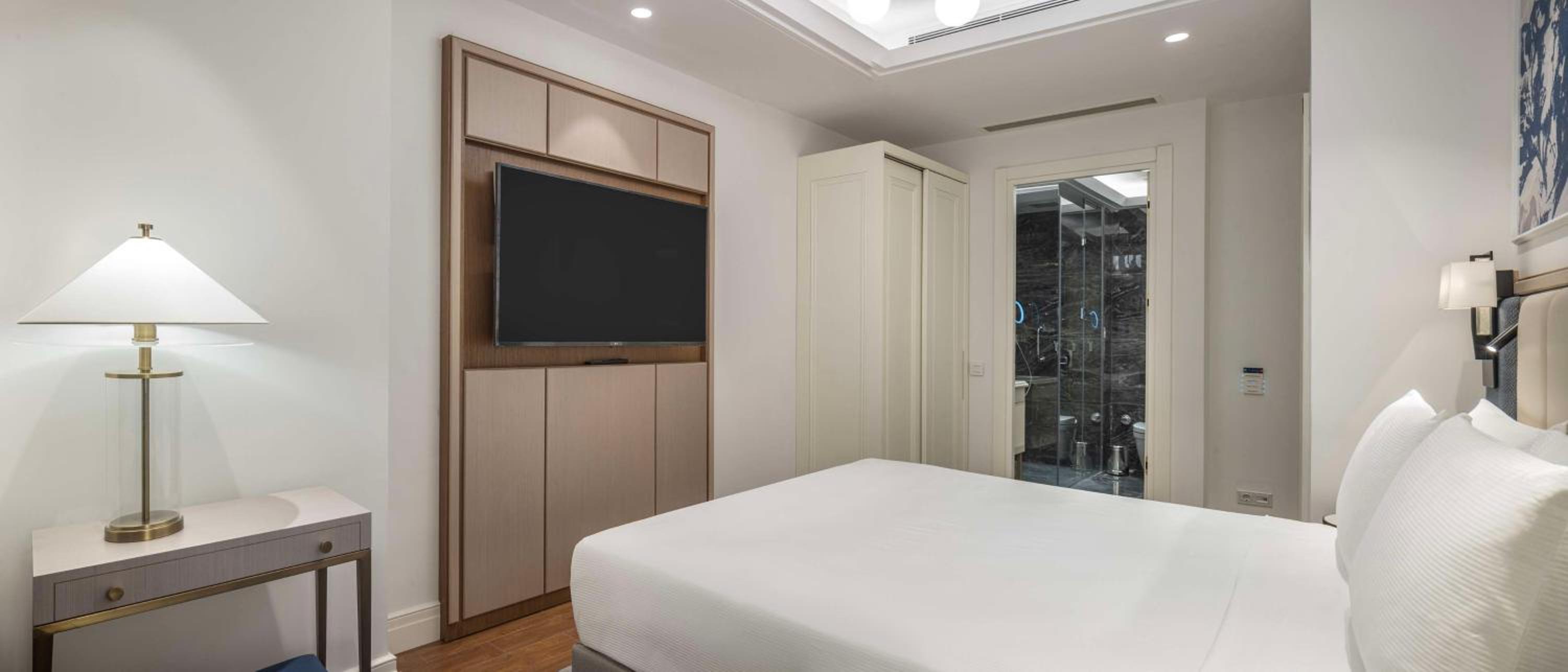 Two-Bedroom Family Residence with Terrace