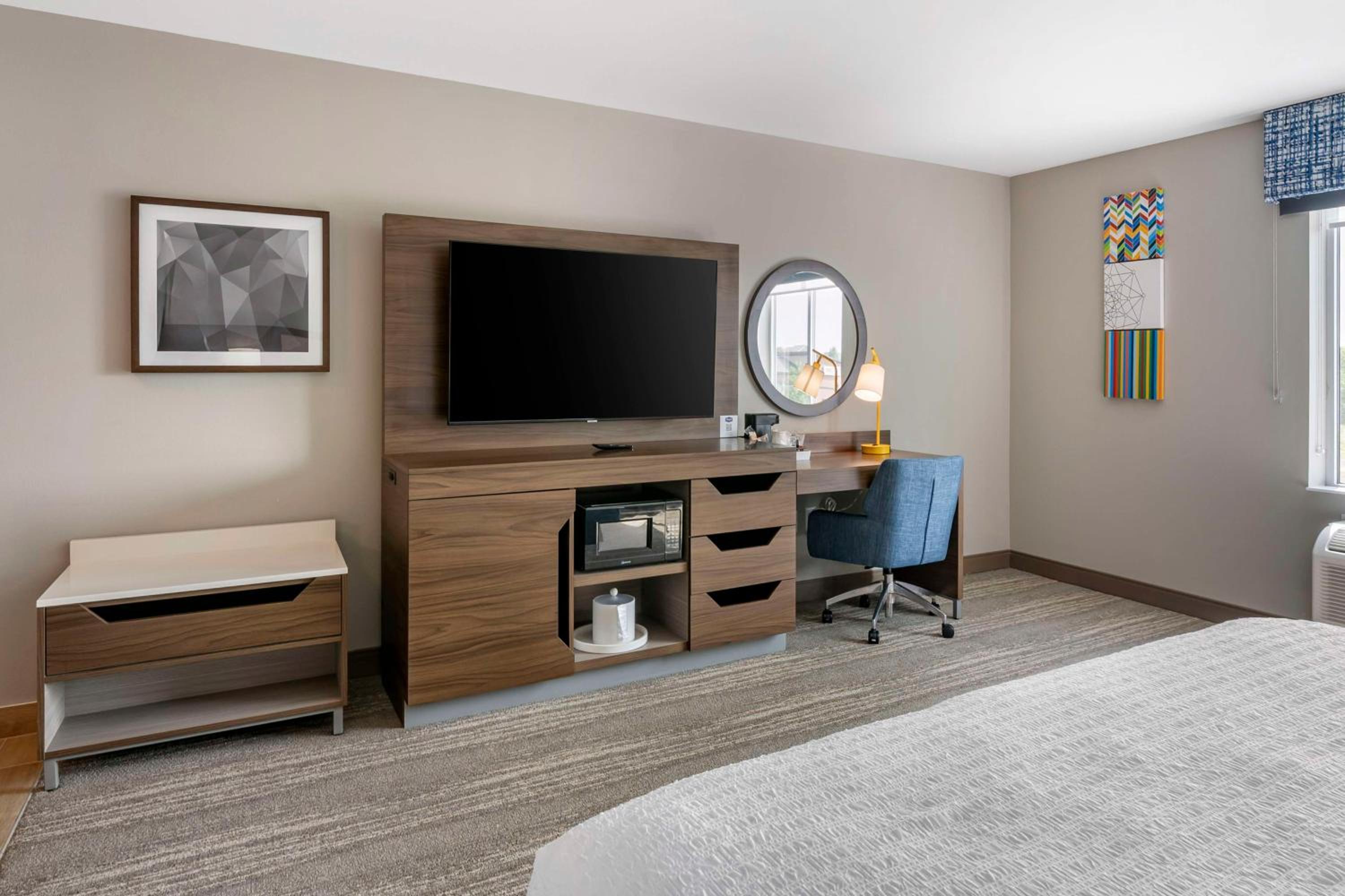 Queen Room with Two Queen Beds and Walk-In Shower photo 1