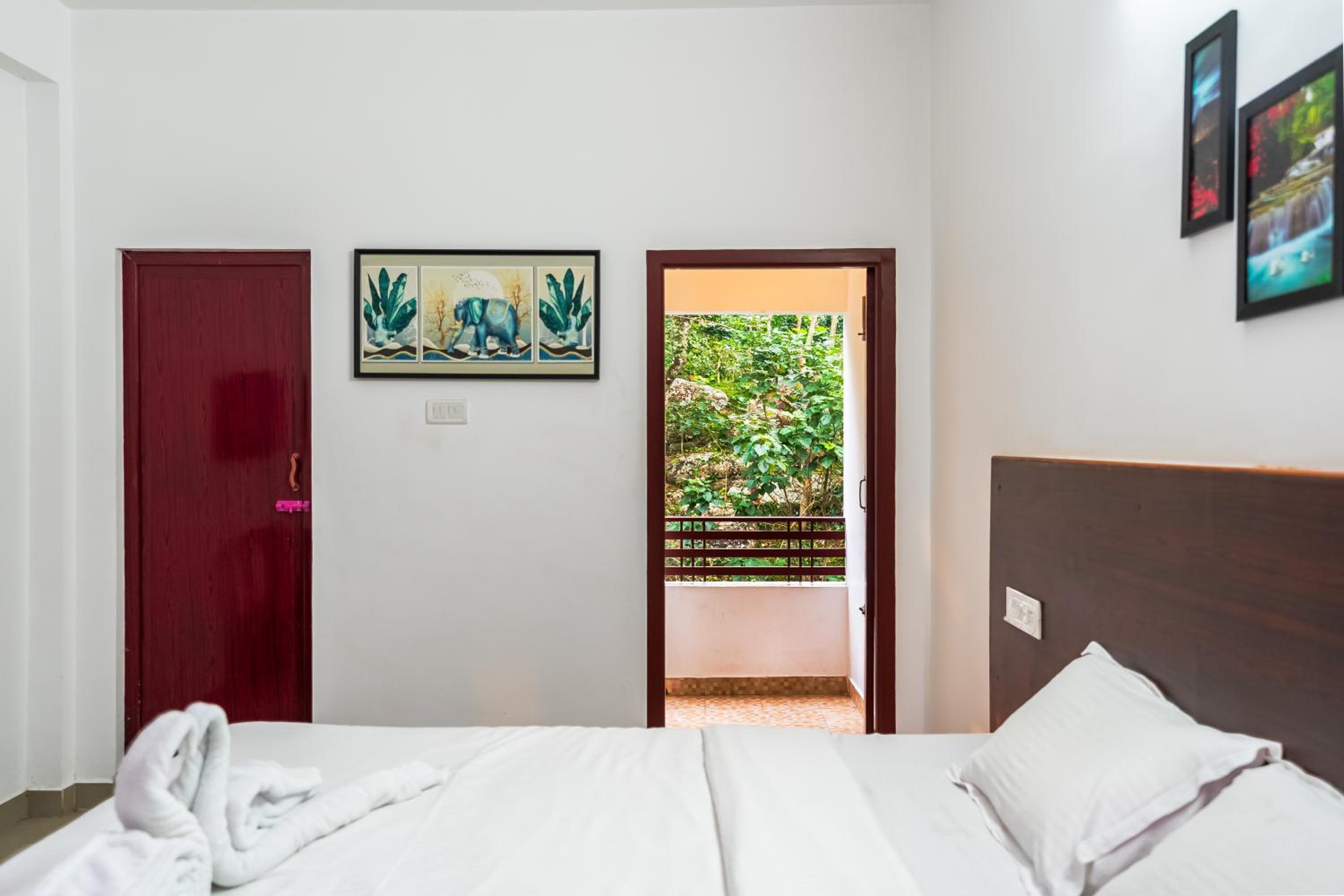 Deluxe Double Room photo 3