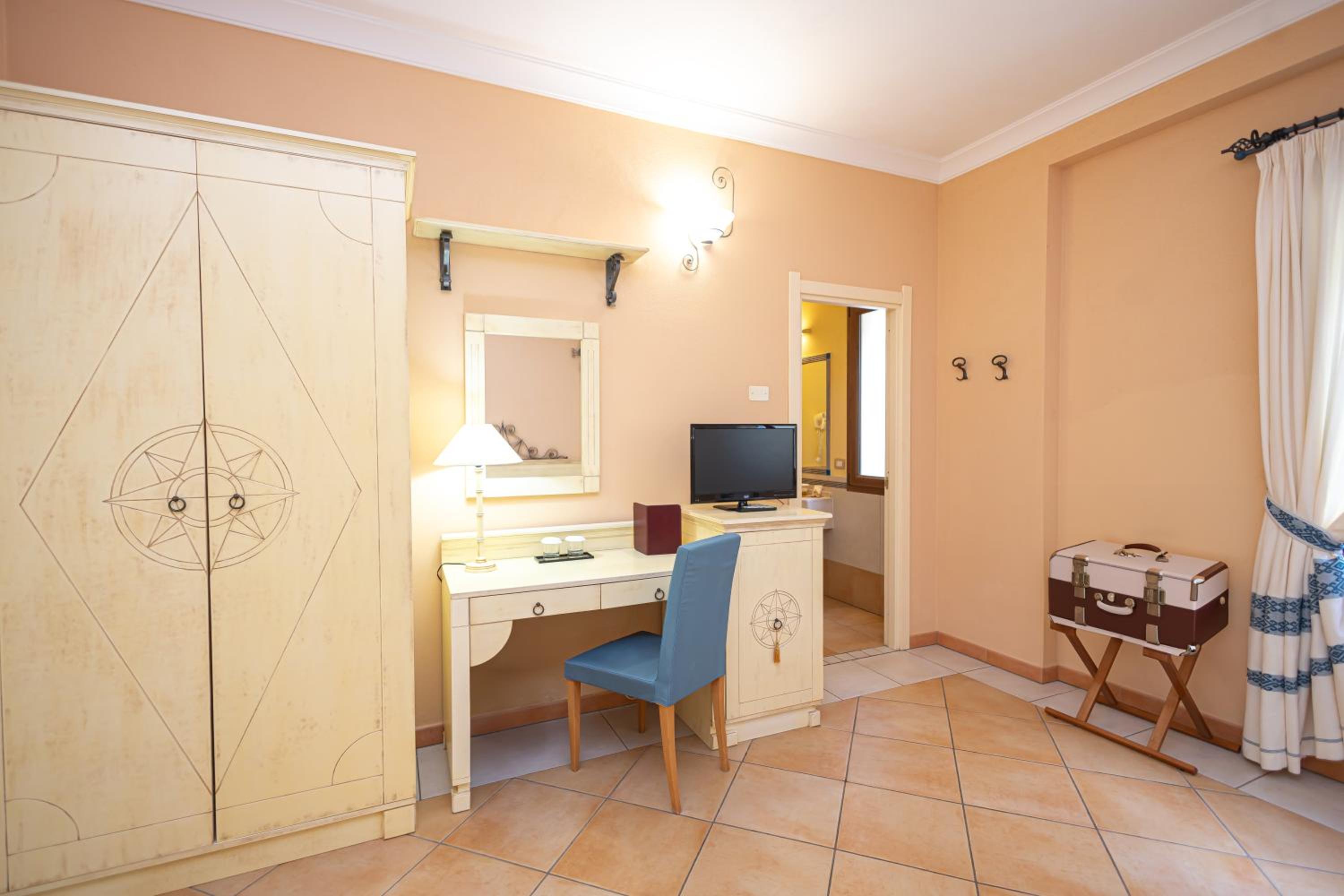 Classic Double or Twin Room