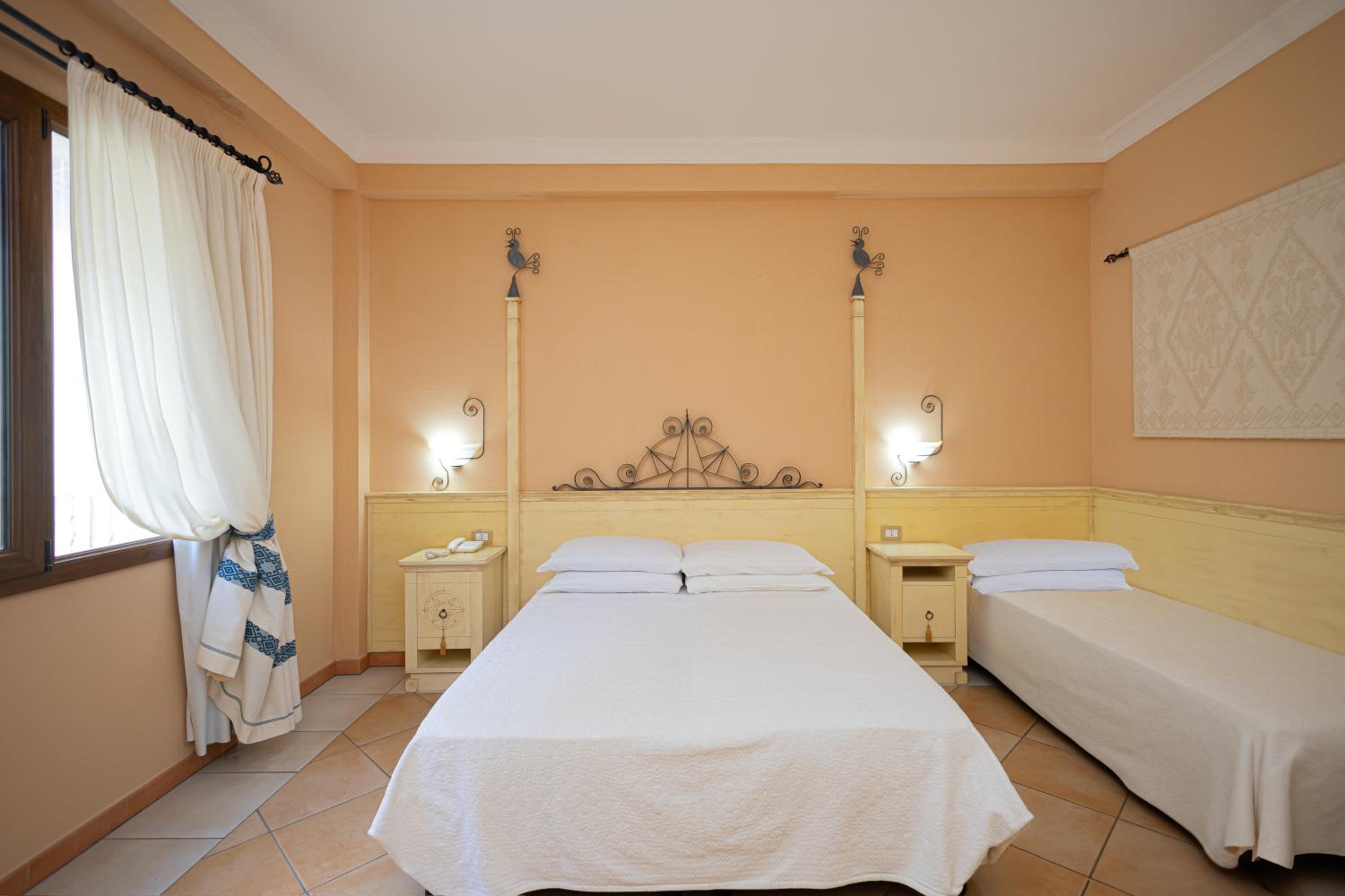 Classic Triple Room