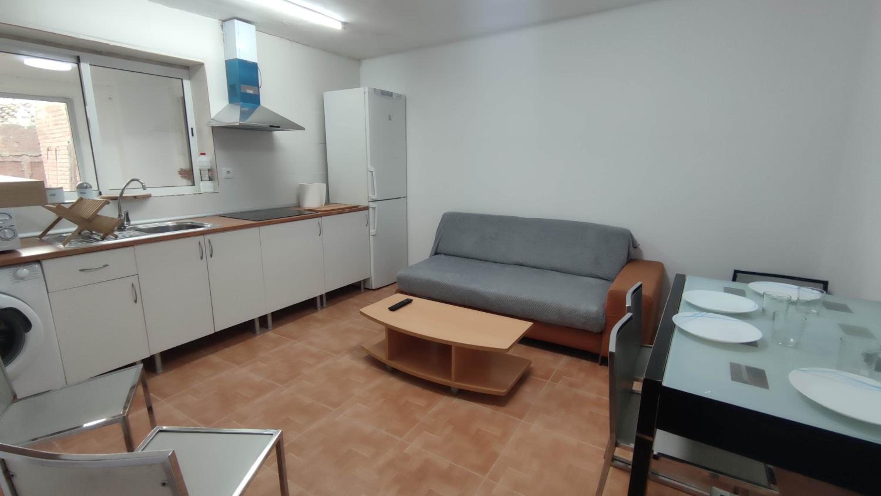 Three-Bedroom Apartment photo 3