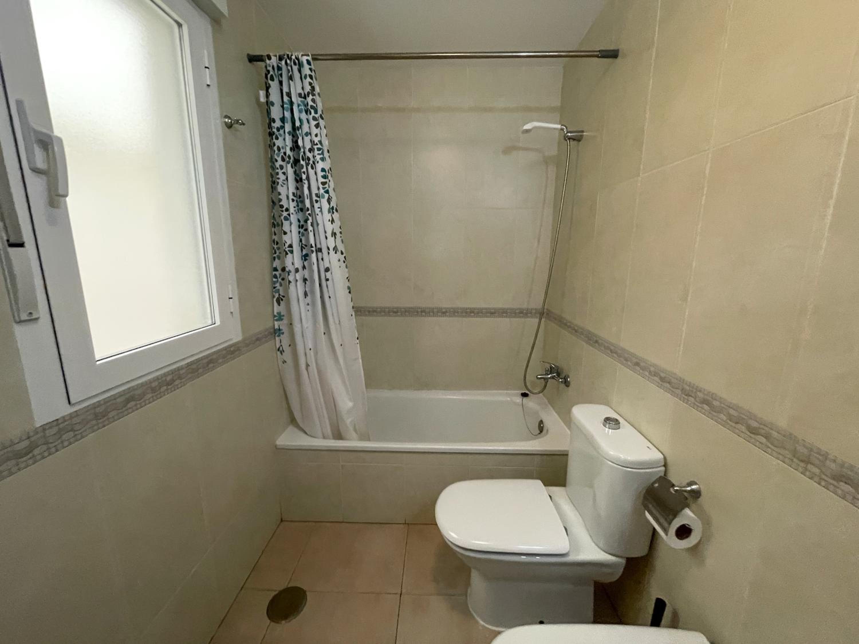 Two-Bedroom Apartment - Photo 23