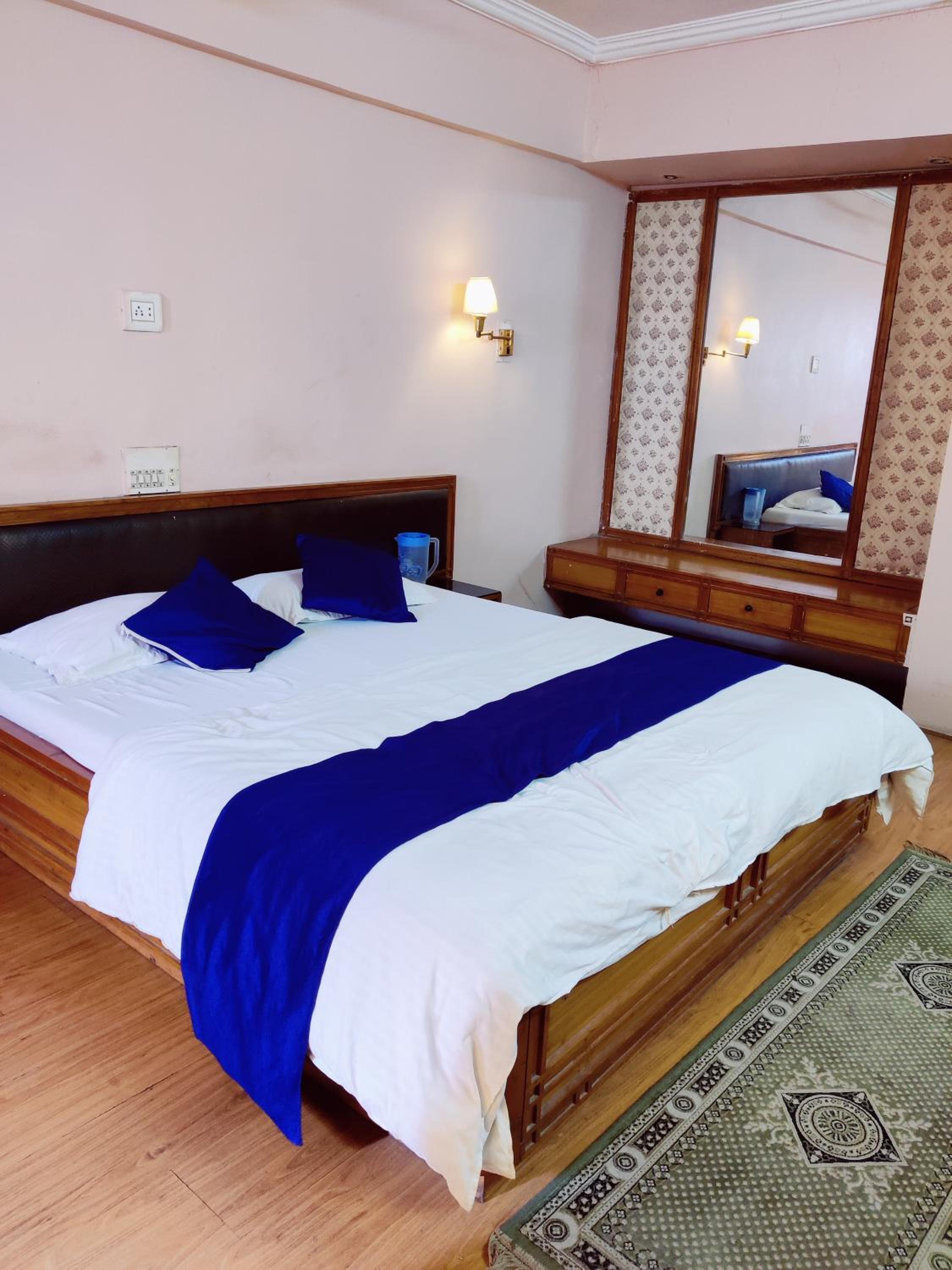Deluxe Double Room photo 3