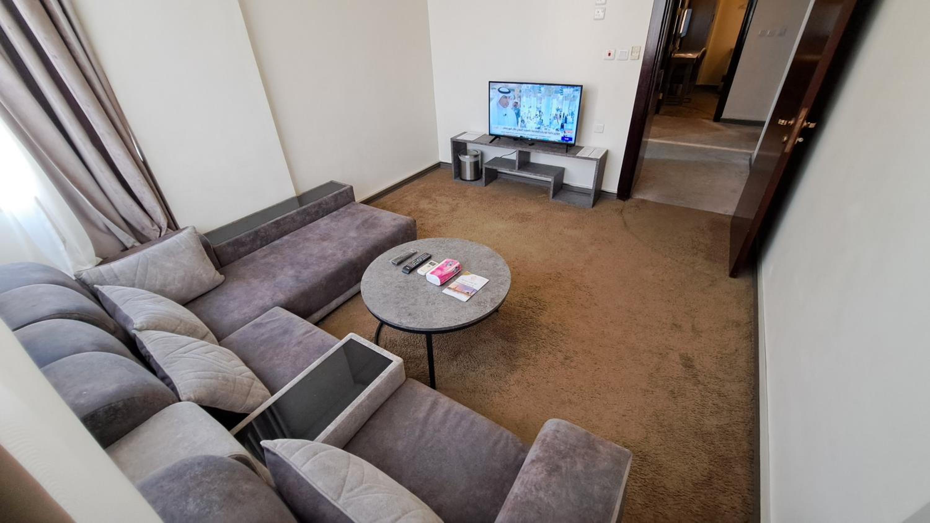 Suite with Mountain View