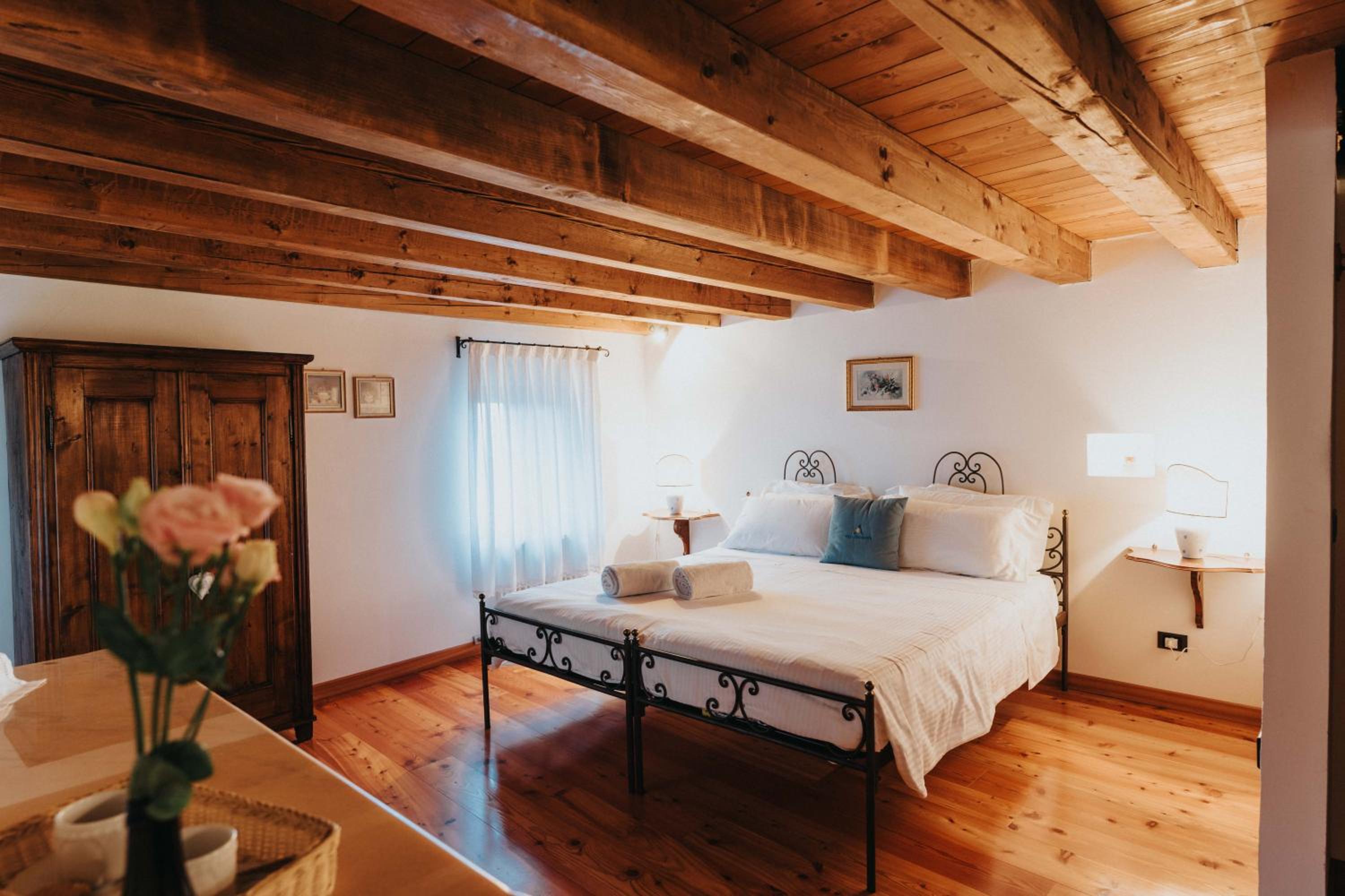 Double or Twin Room with Private Bathroom photo 1