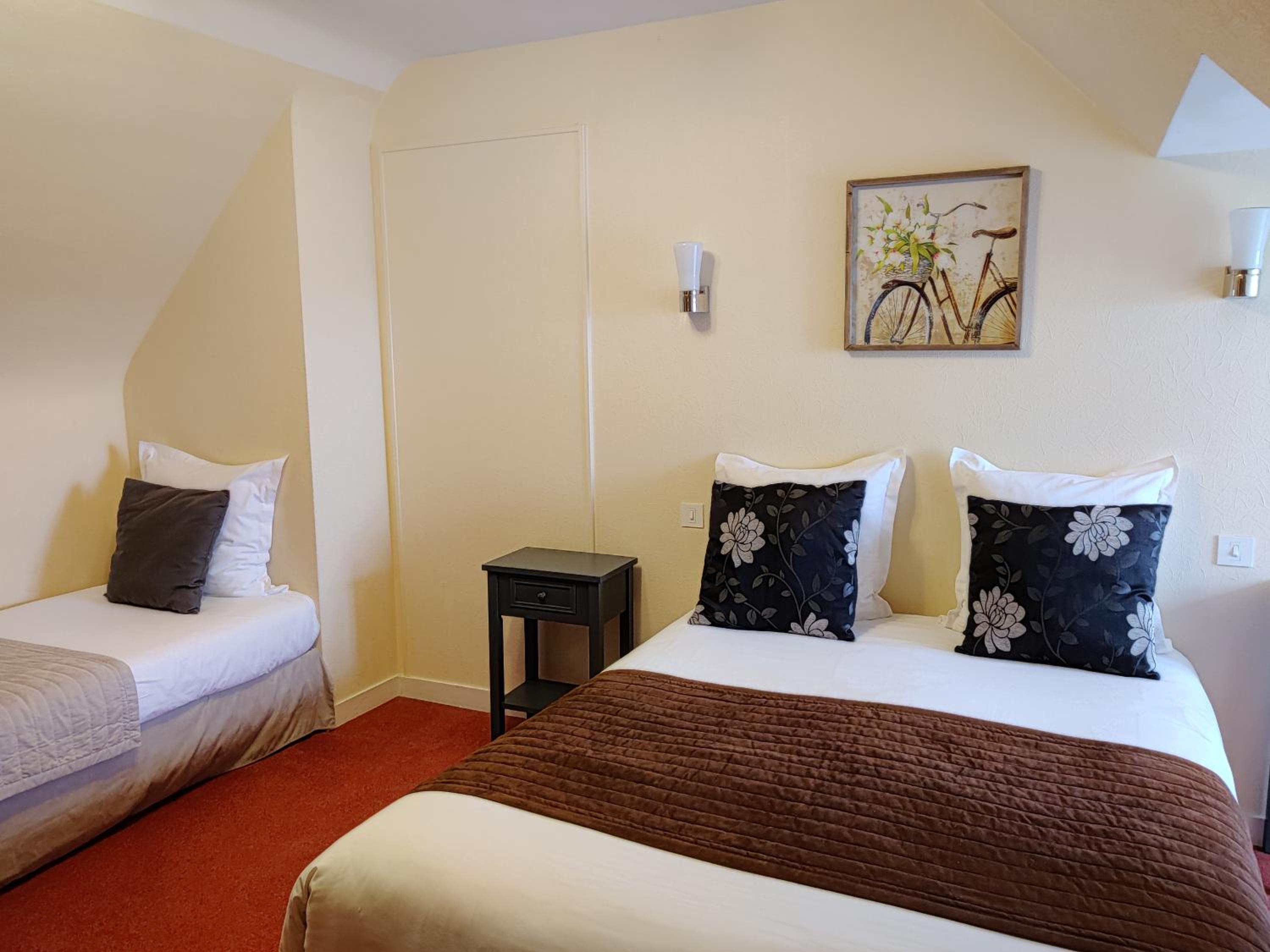 Quadruple Comfort Room