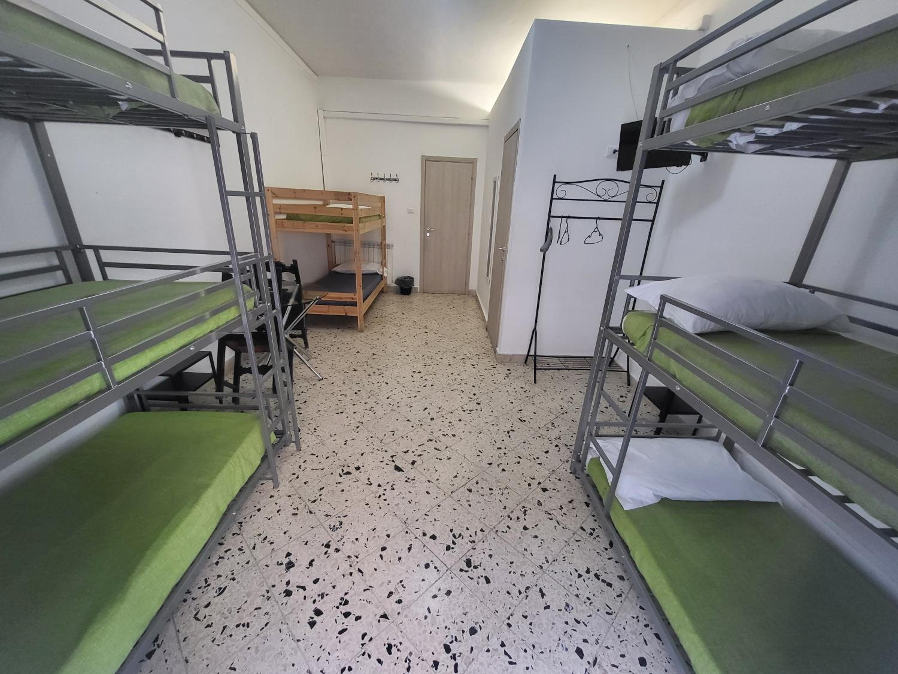 Camera Quadrupla con bagno privato