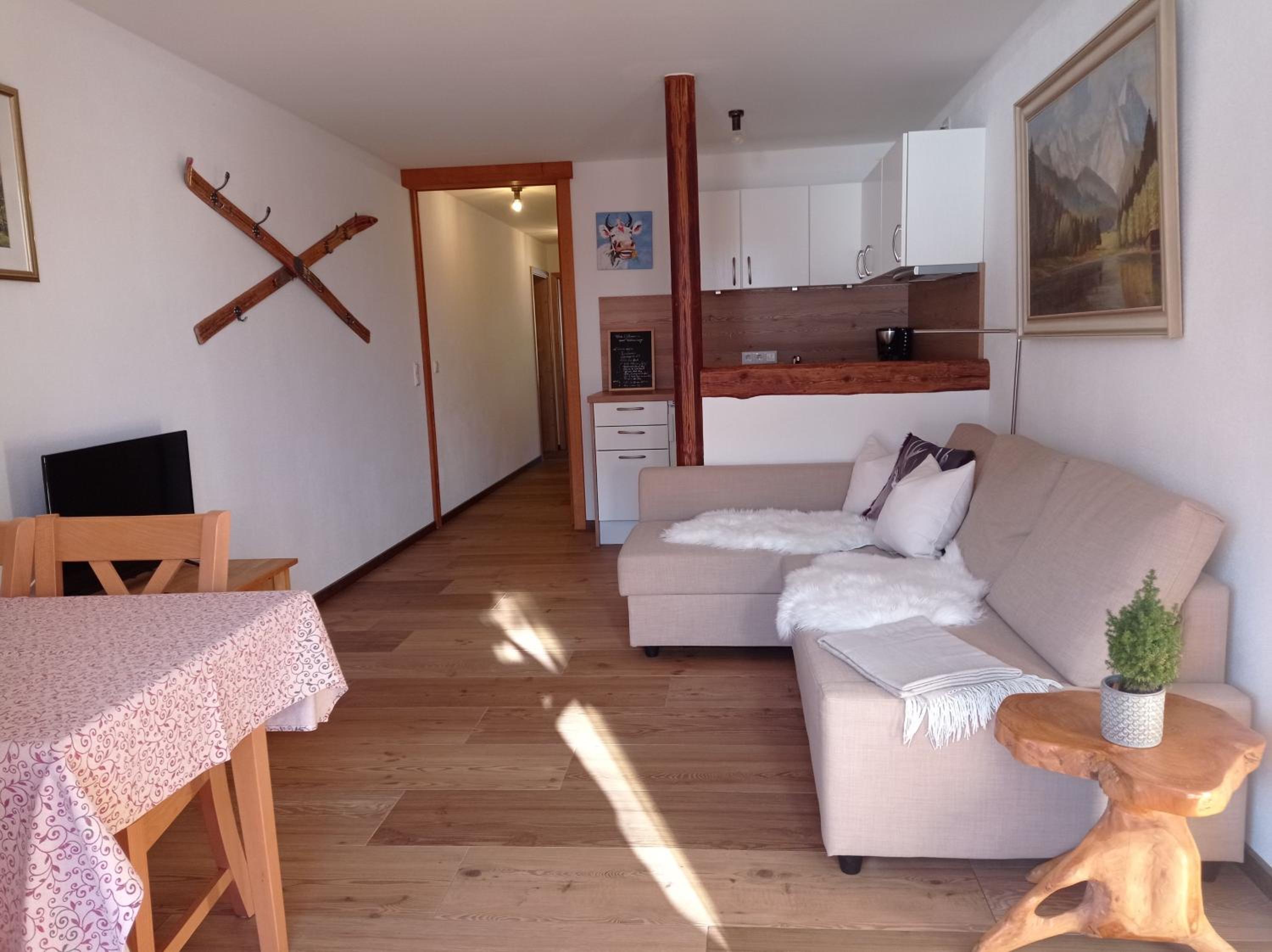 Two-Bedroom Apartment with Balcony photo 1