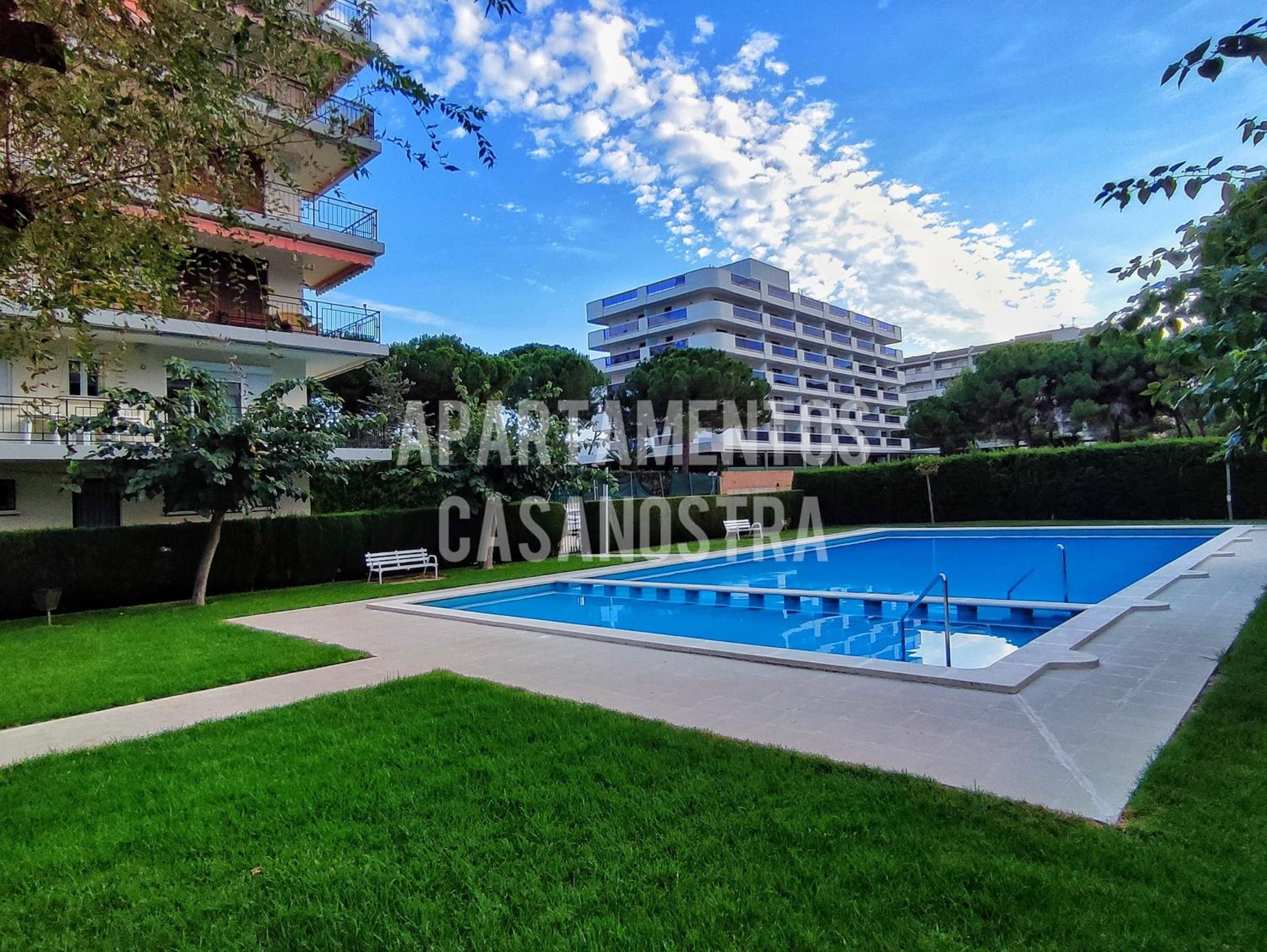 Apartment with Balcony - Photo 47