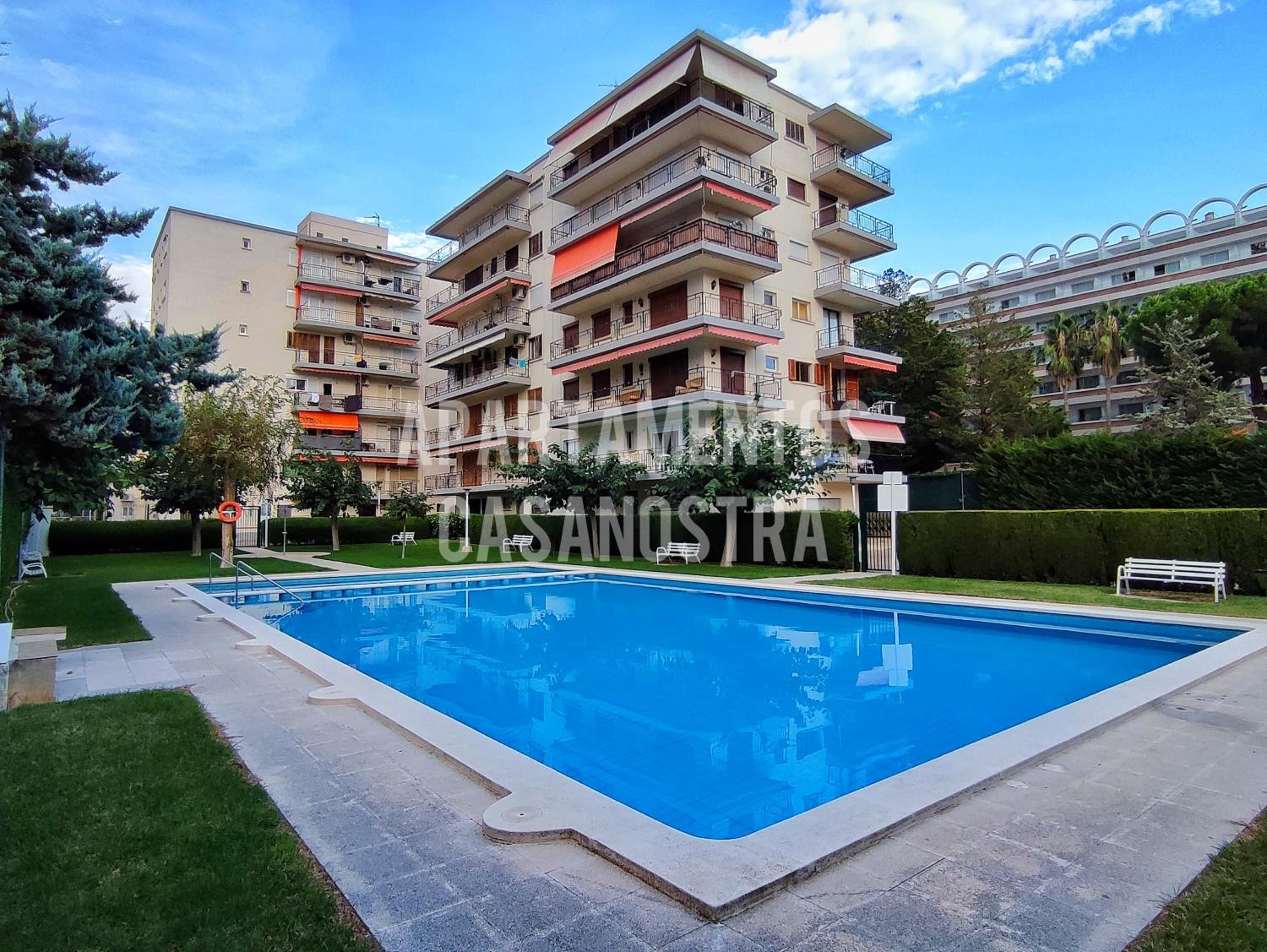 Apartment with Balcony - Photo 49