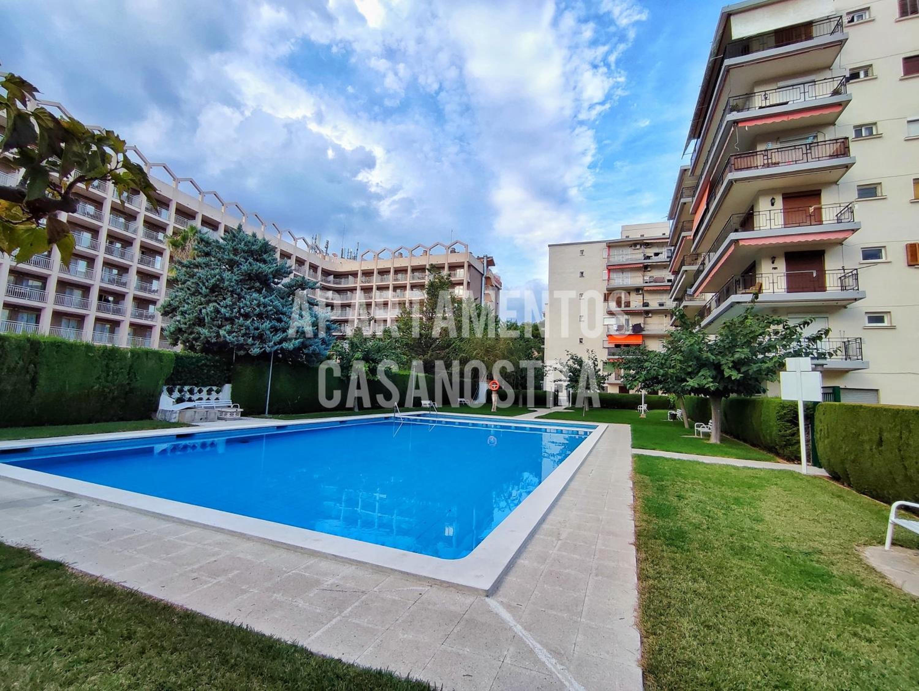 Apartment with Balcony - Photo 53
