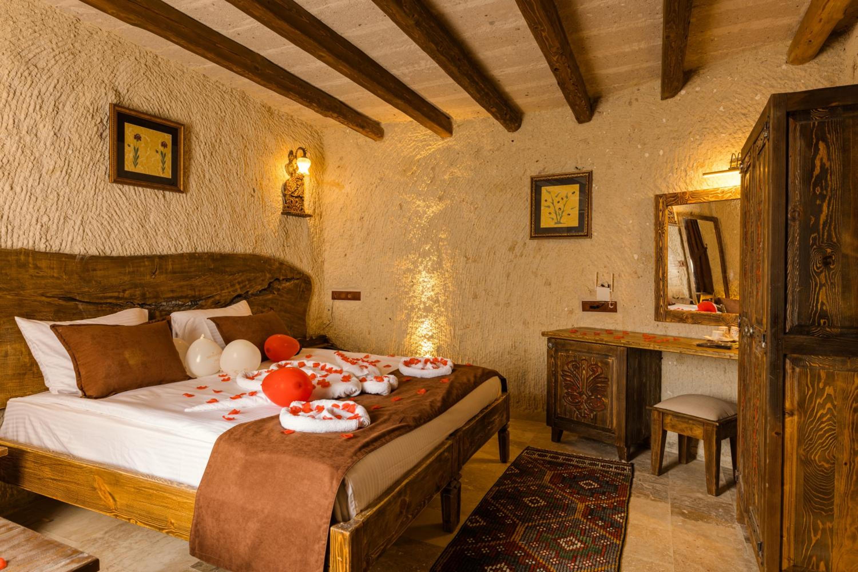 Suite - Photo 7