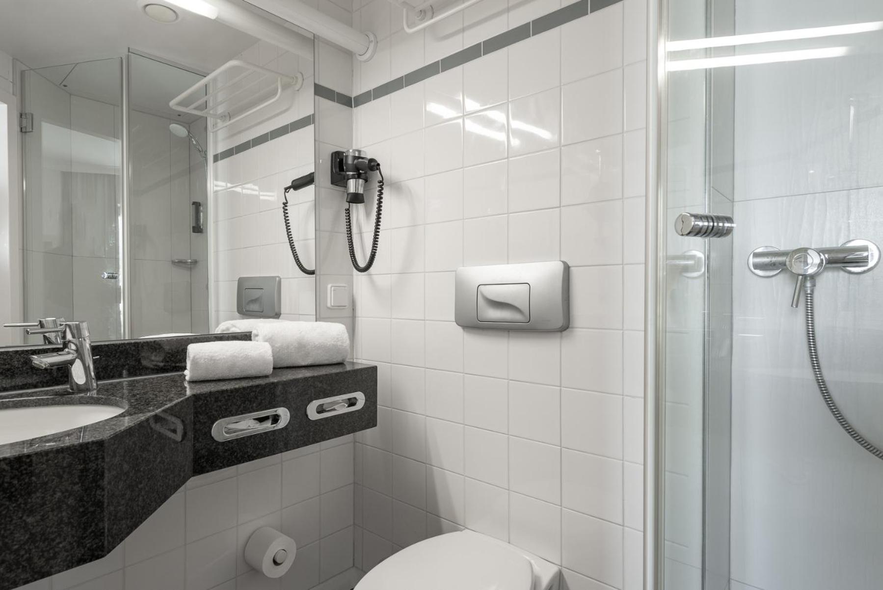 Double Room - Photo 4