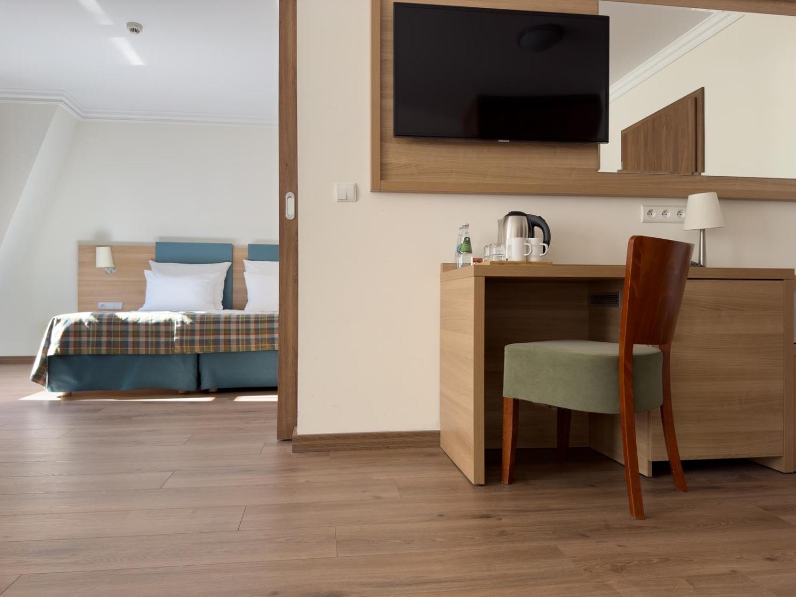 Apartment - Photo 4
