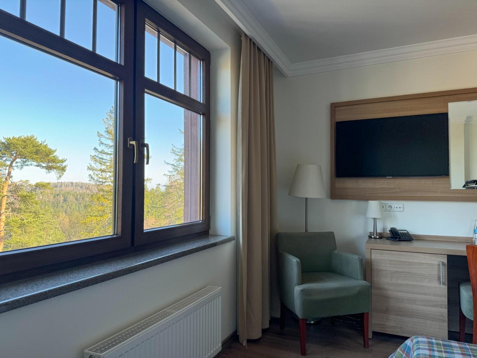 Double or Twin Room - Photo 4