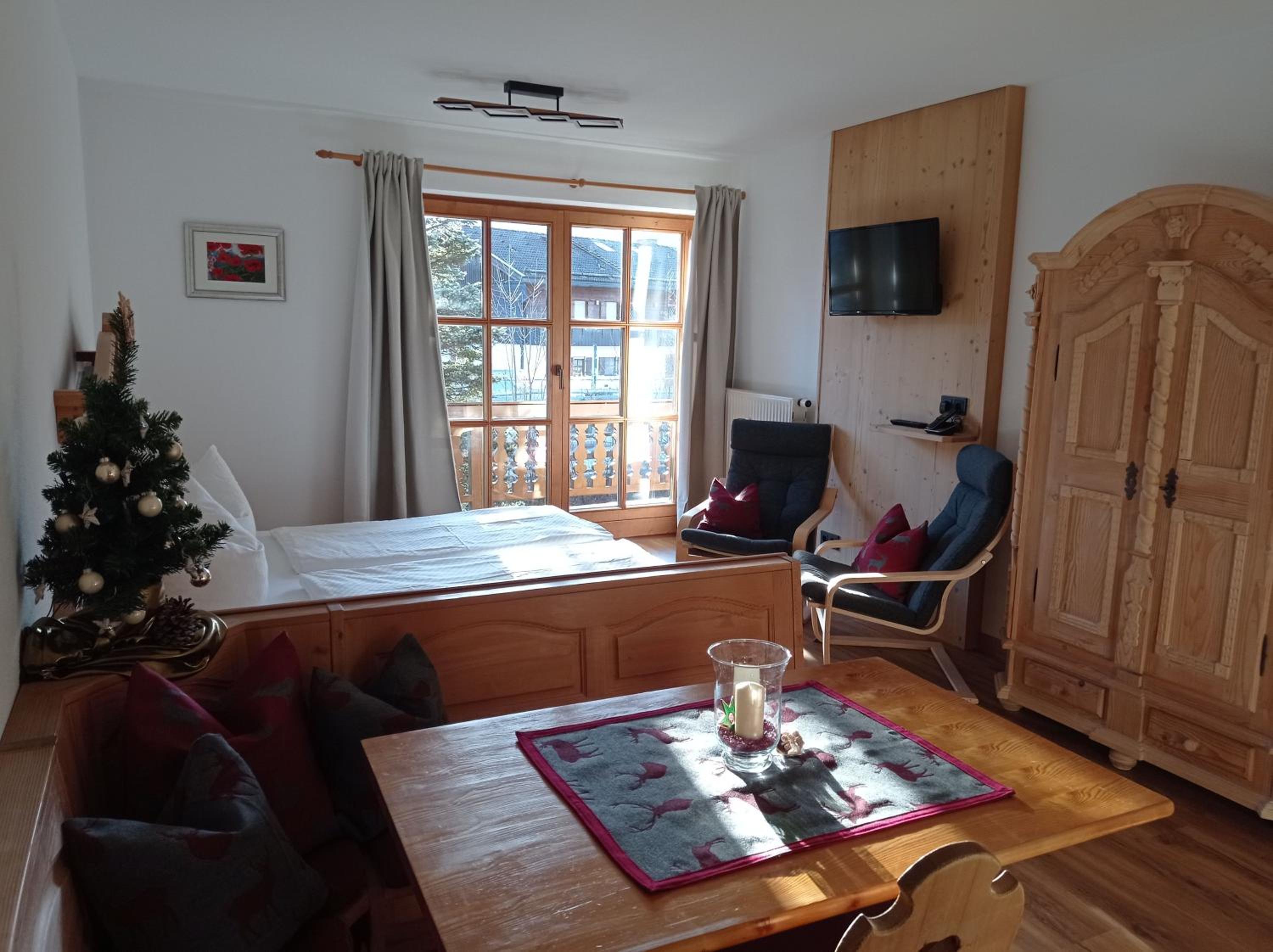 Apartment with Balcony photo 1