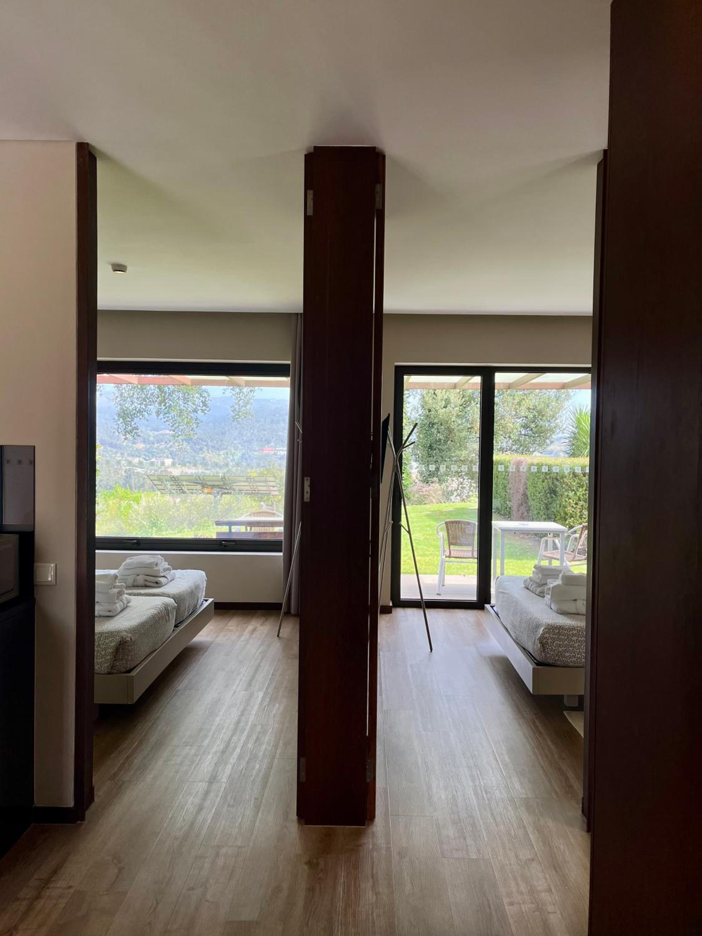 Suite with Mountain View - Photo 1