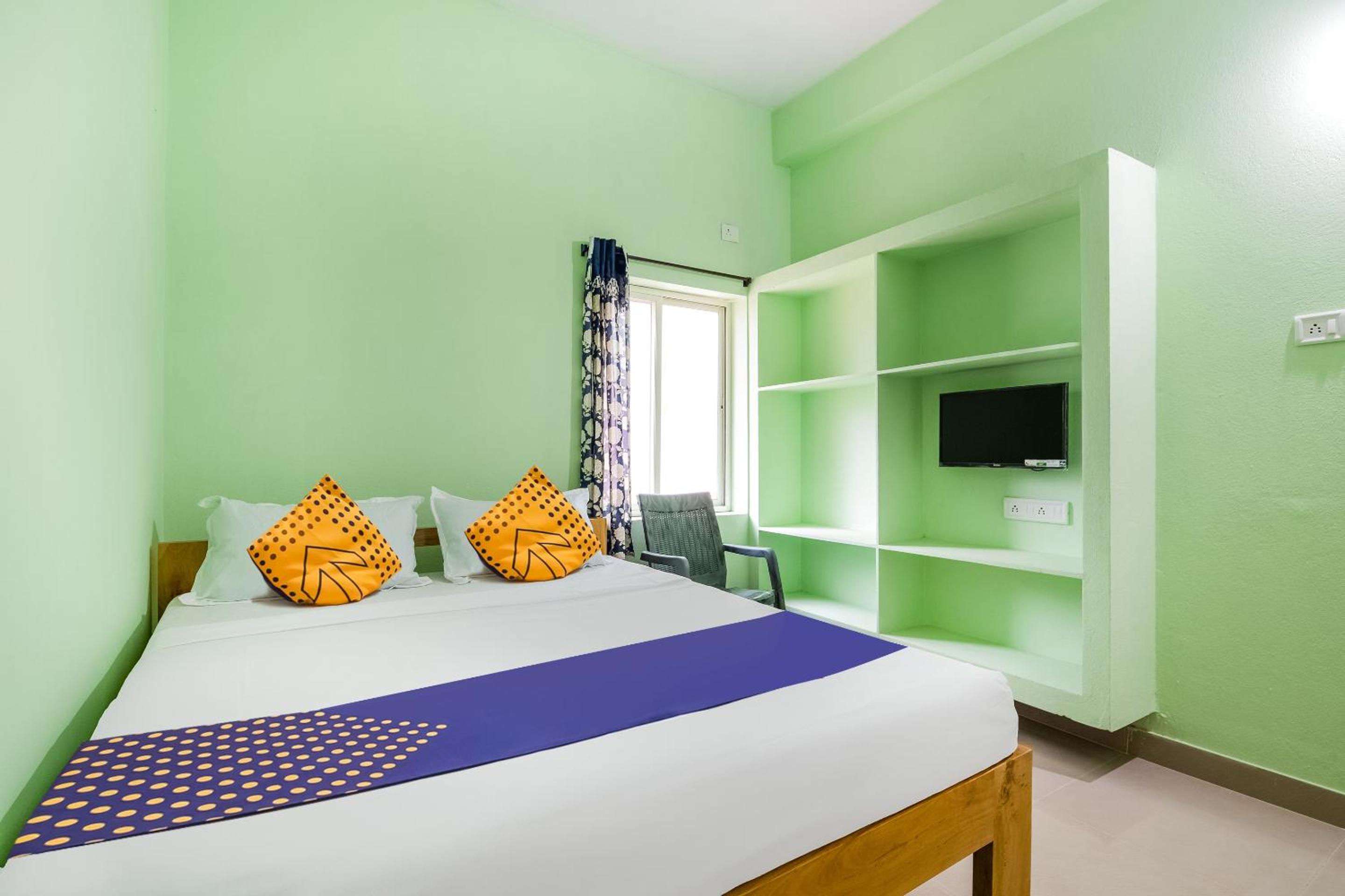 Triple Room With Bathroom photo 1