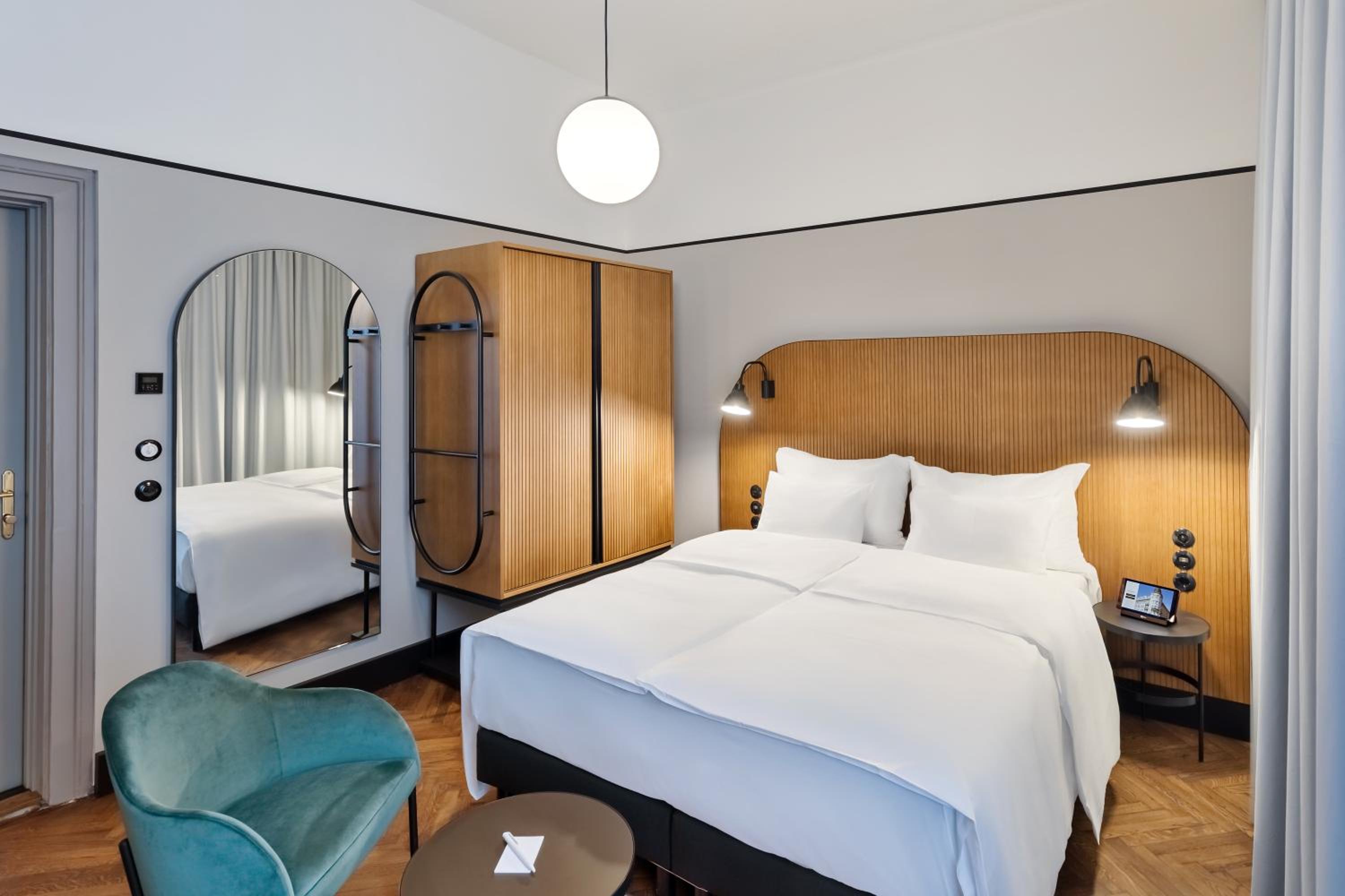 Classic Room