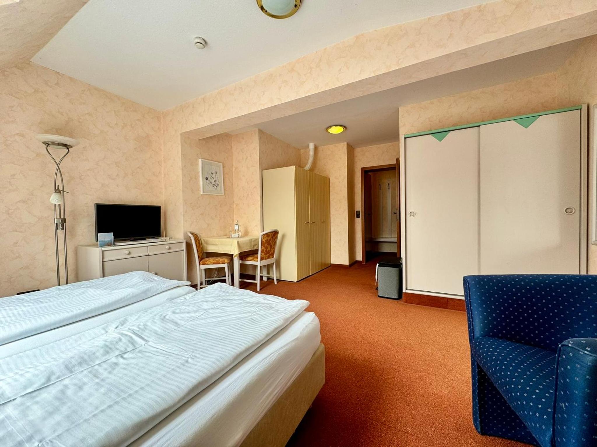 Double Room with Balcony photo 2