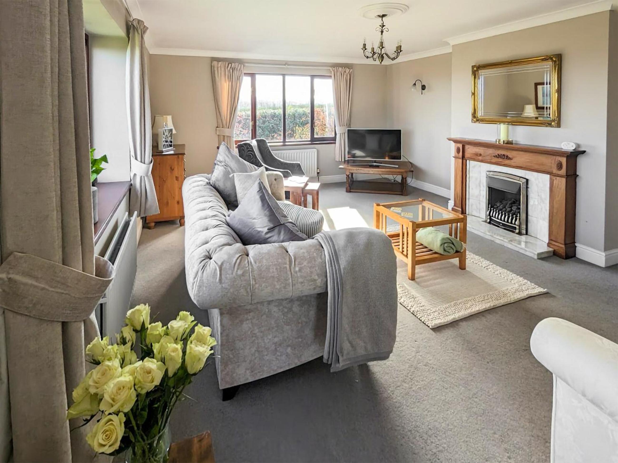 Four-Bedroom Vacation Home photo 3