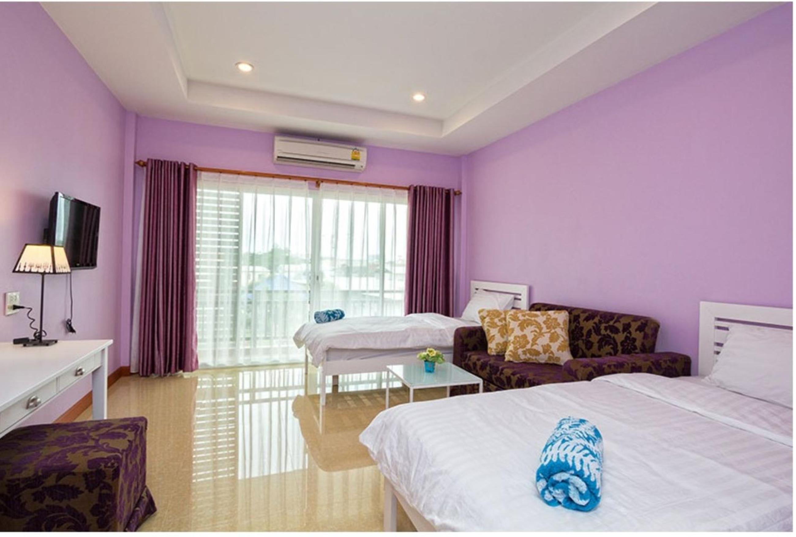Standard Twin Room photo 2