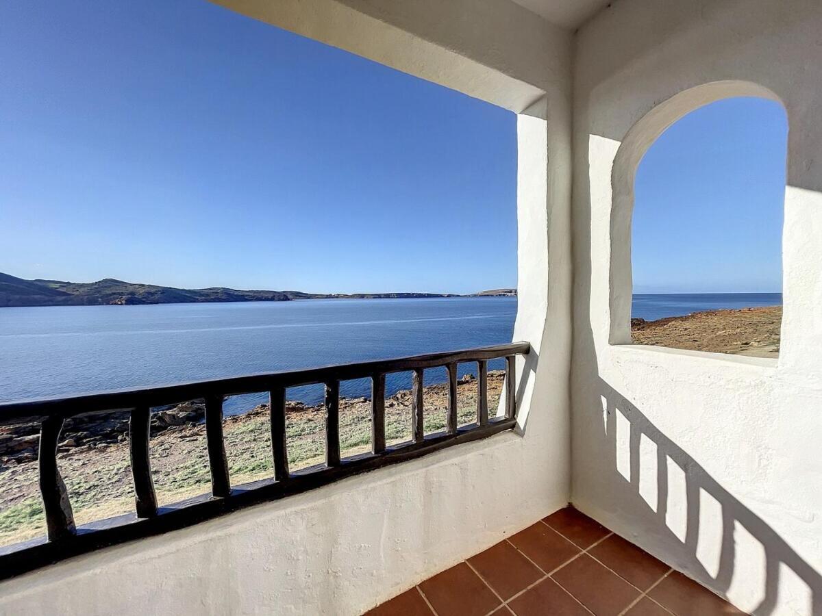 Deluxe One-Bedroom Apartment with Ocean View photo 3