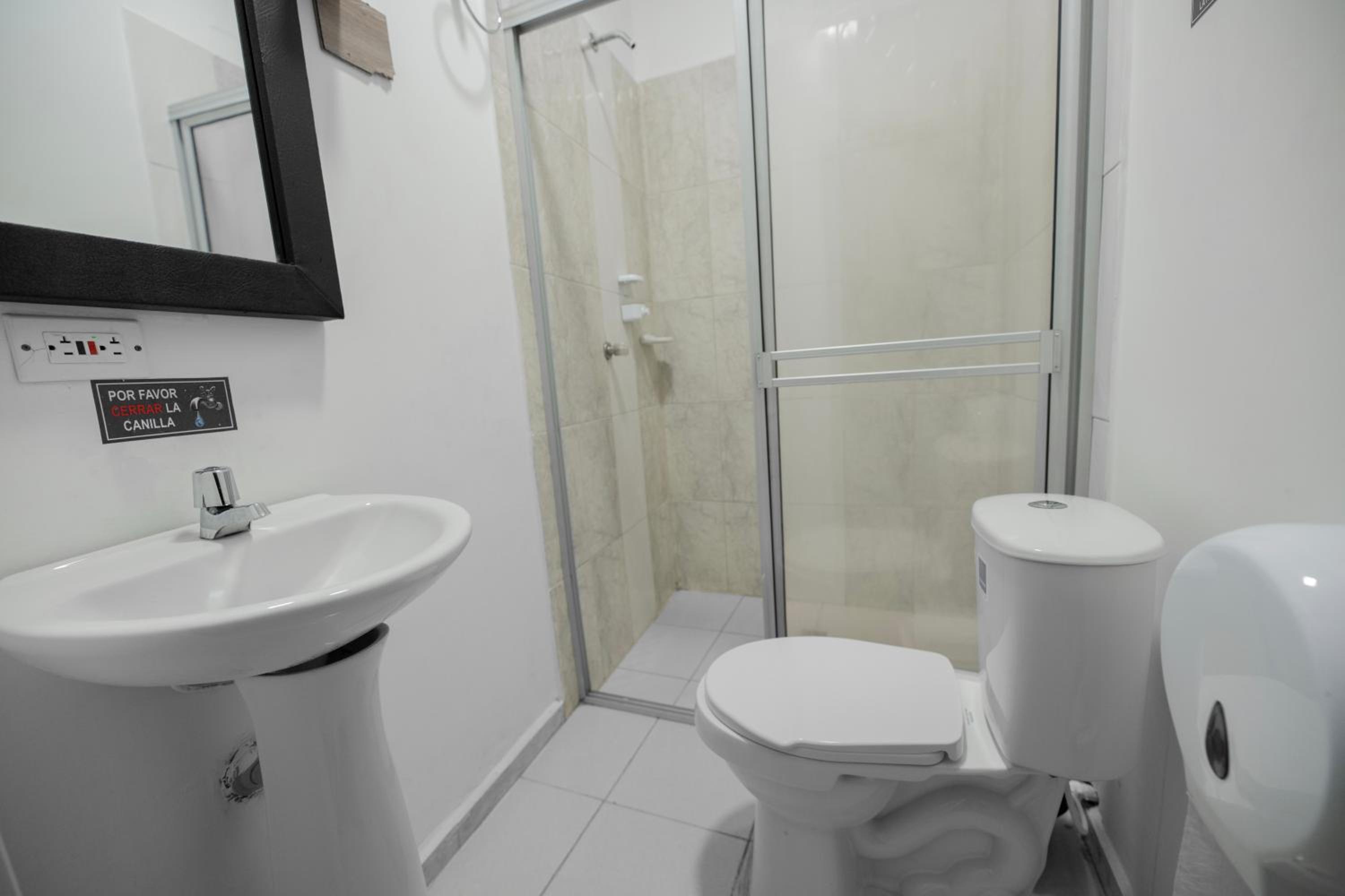 Double Or Twin Room photo 2