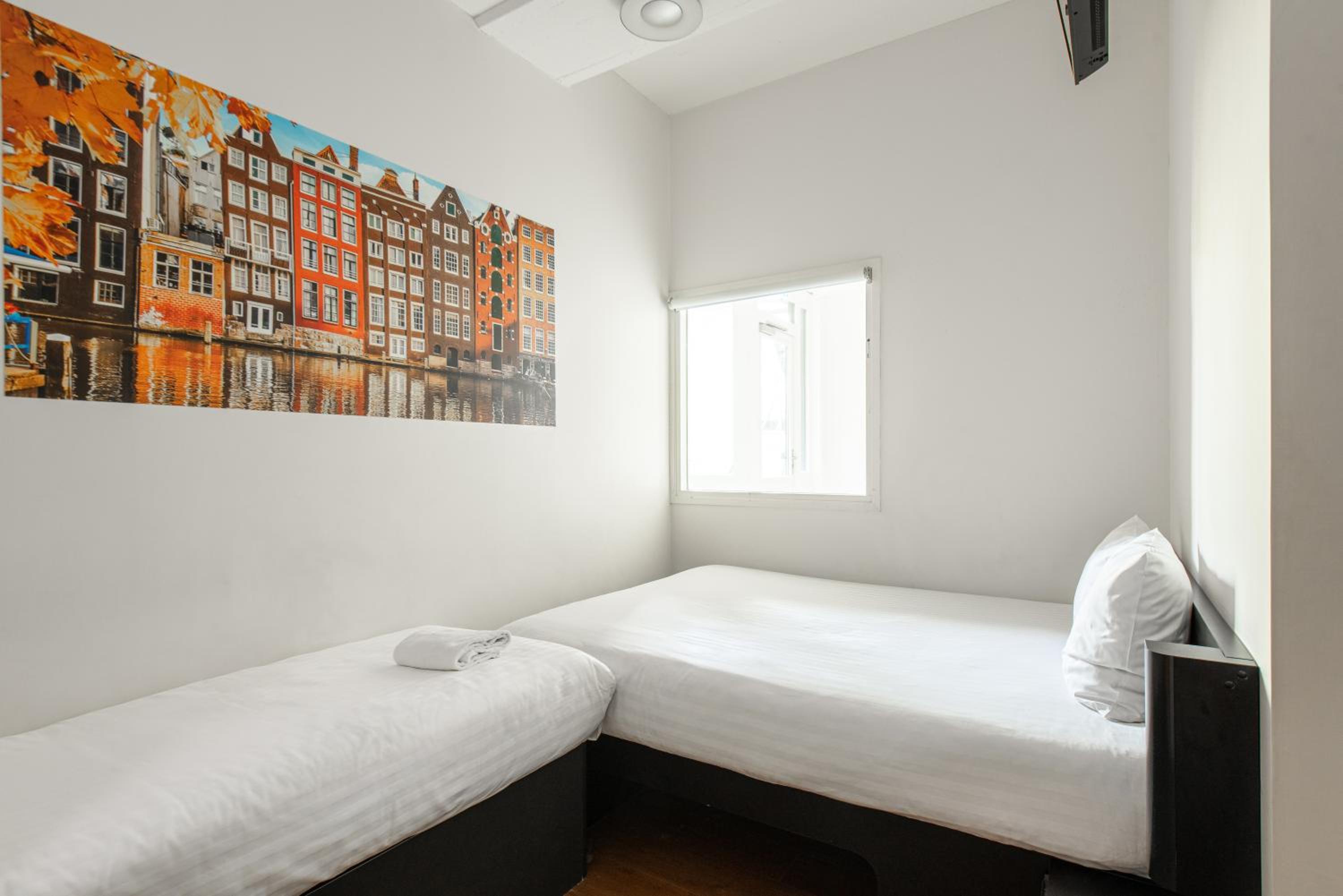 Triple Room - Disability Access thumbnail 6