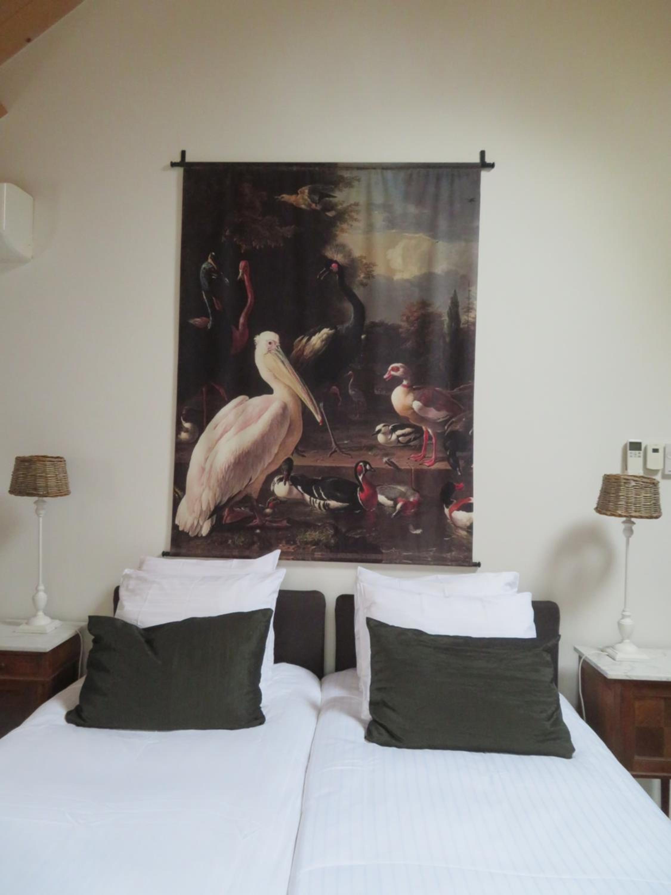 Deluxe Room with Private Bathroom photo 1