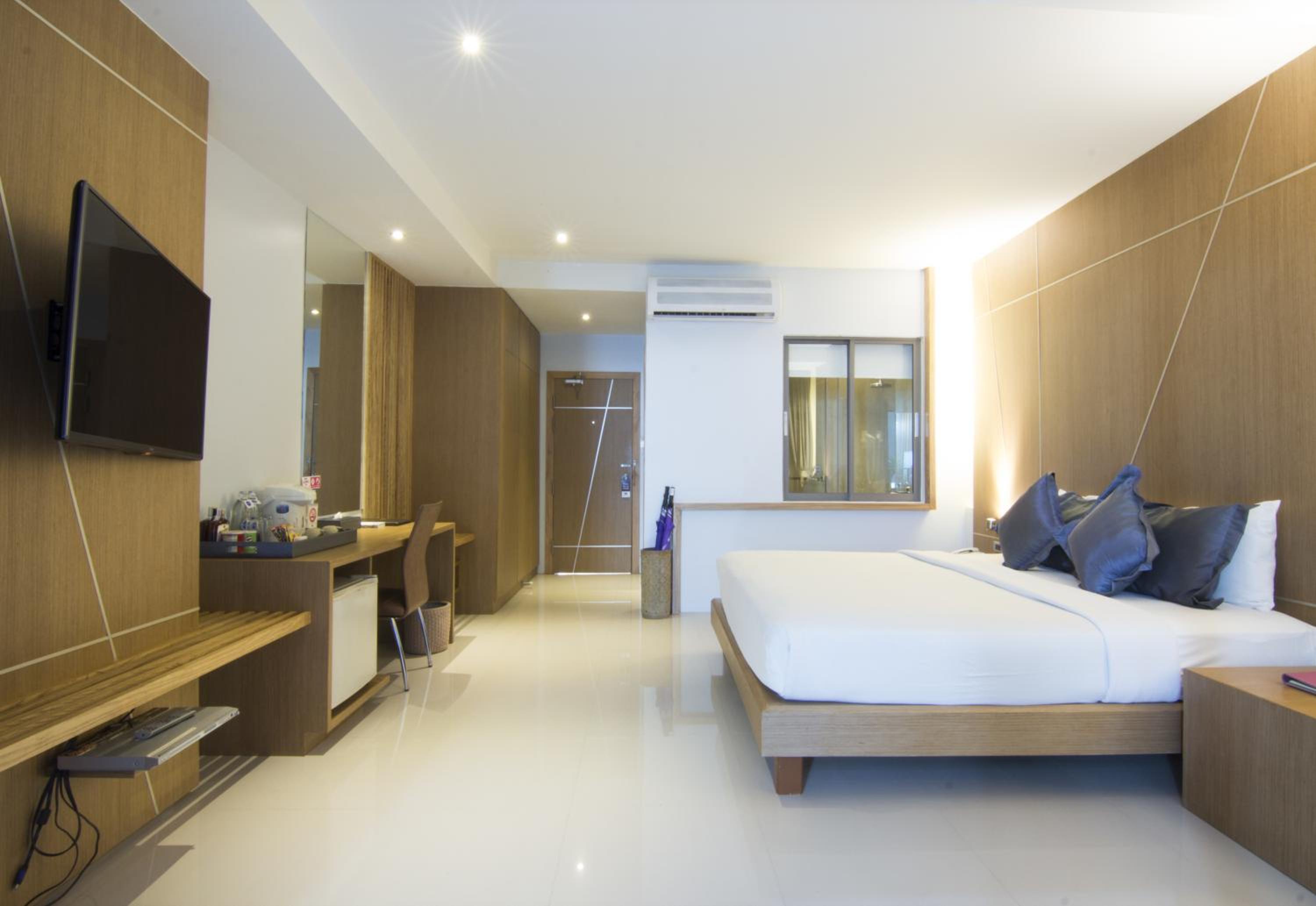 Deluxe Double Room with Whirlpool photo 2