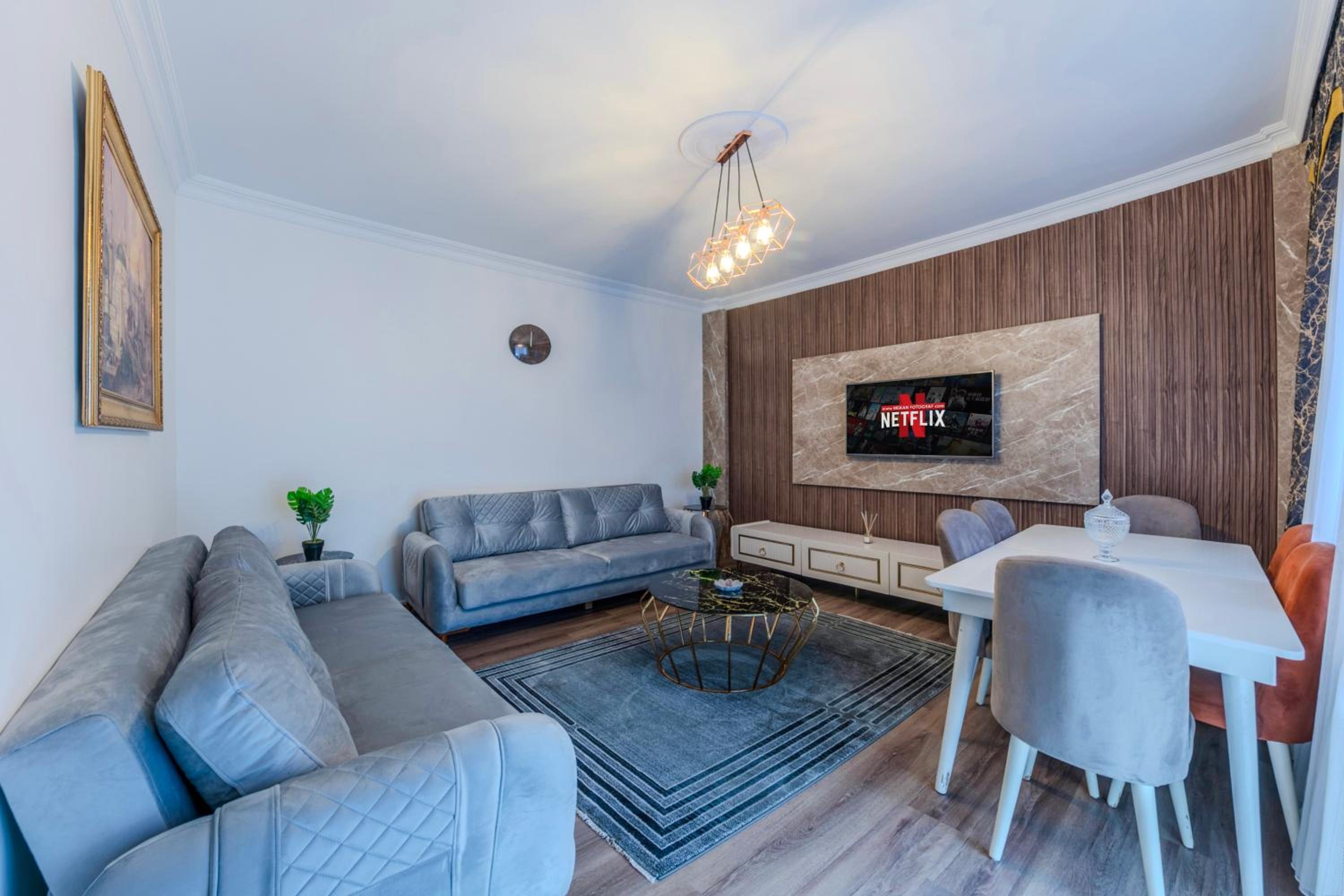 Superior Apartment photo 1