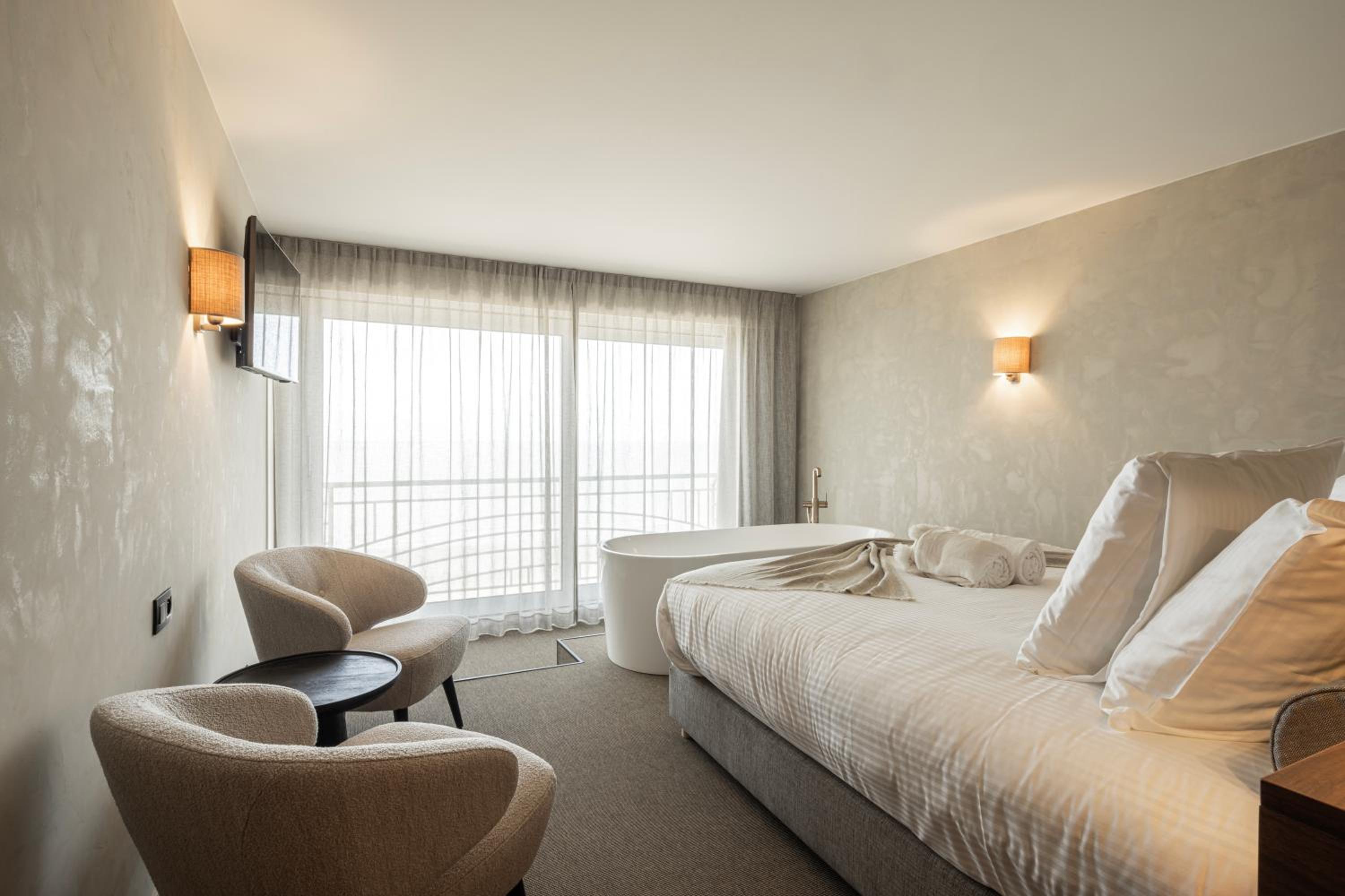 Junior Suite with Sea View - Dogs Allowed