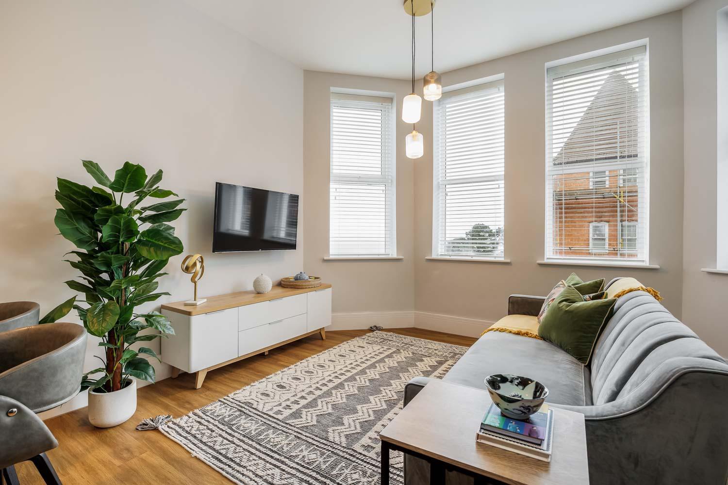 Two-Bedroom Apartment with Sea View - 9 (First Floor)