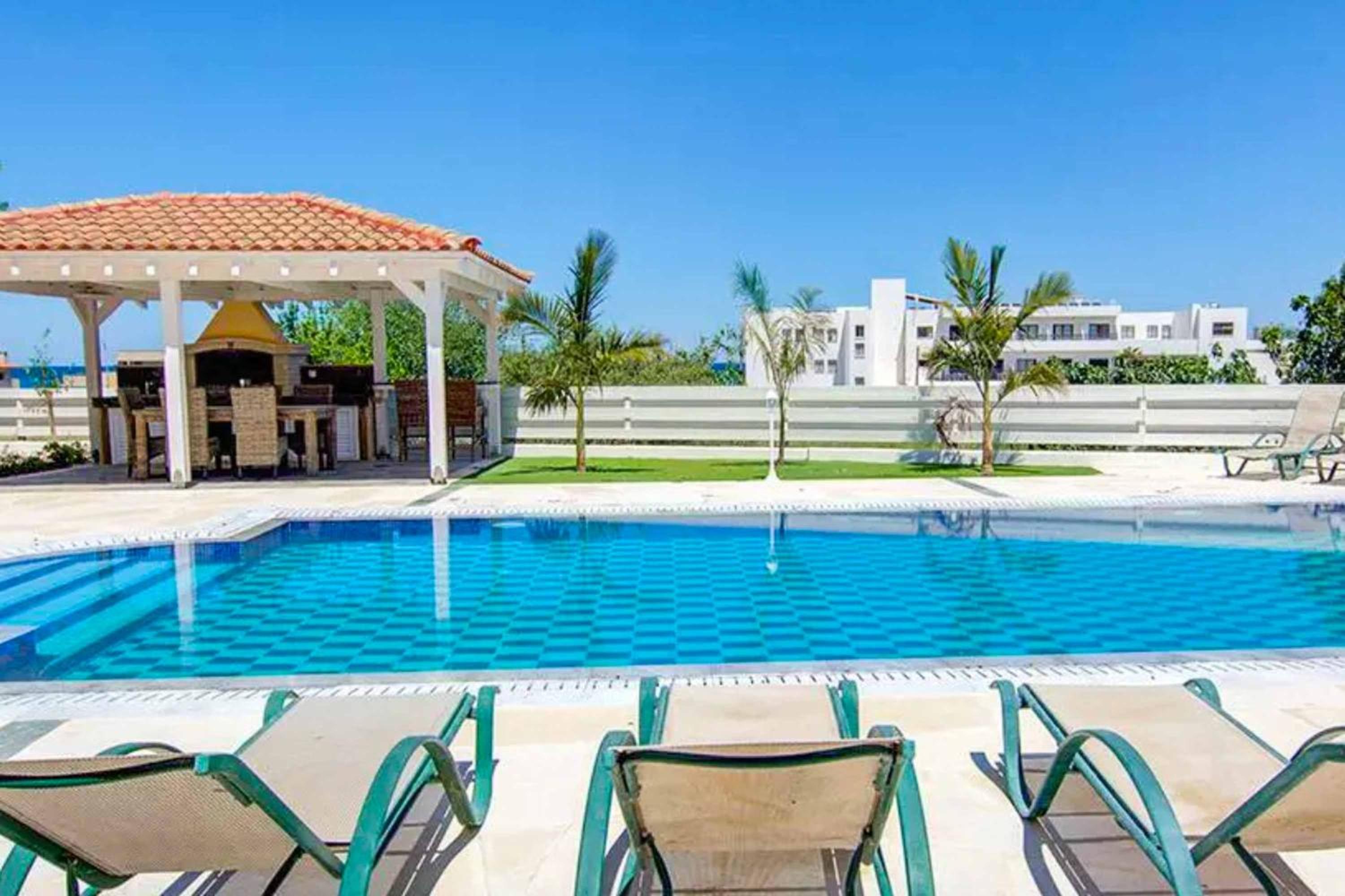 Villa photo 2