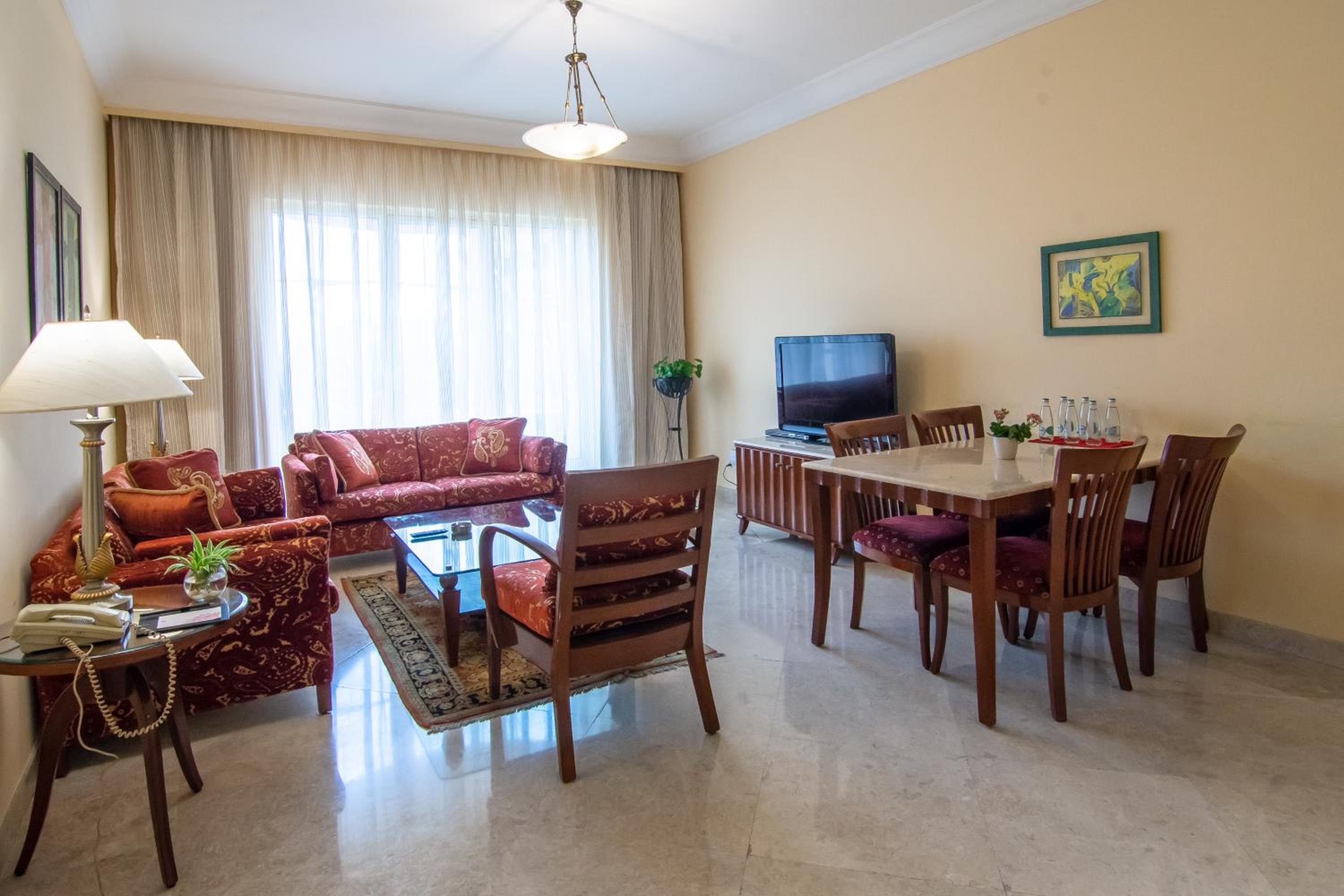 1 Bedroom Apartment with Complimentary One way Airport Transfers , 15% off on session on Spa and Enjoy Happy Hours with 1+1 offer on Beverages - Photo 2