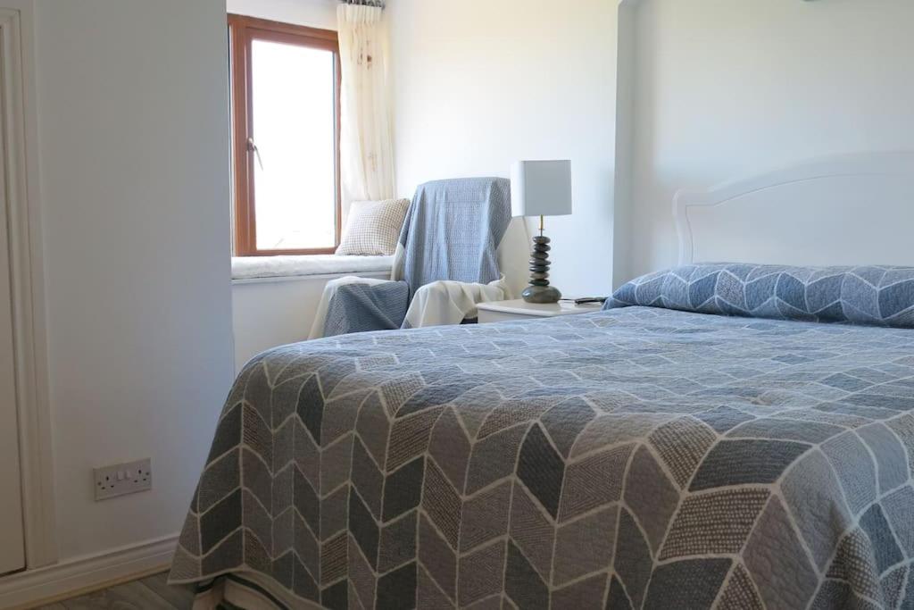 Four-Bedroom House photo 3