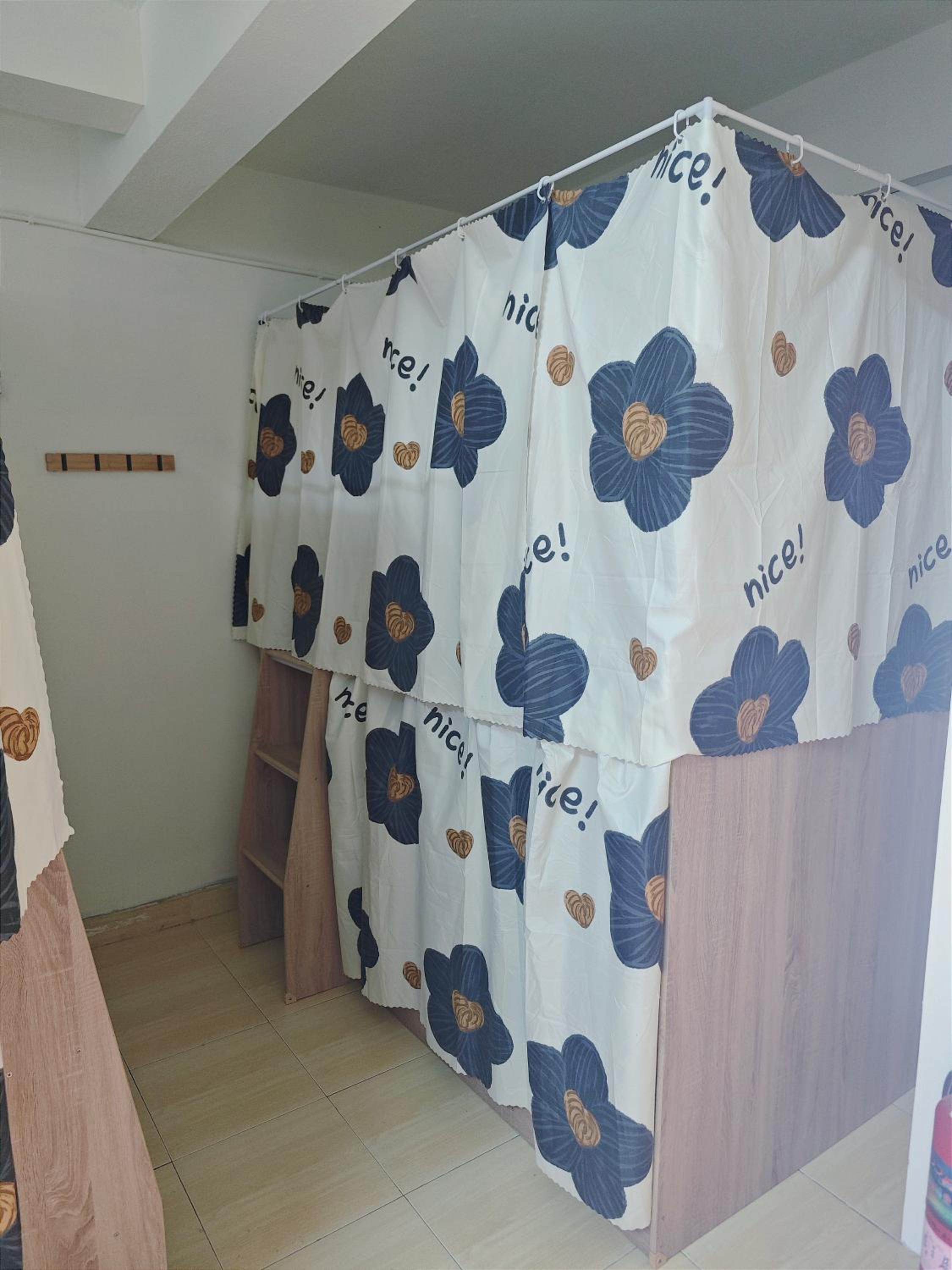 Single Bed in Dormitory Room photo 3