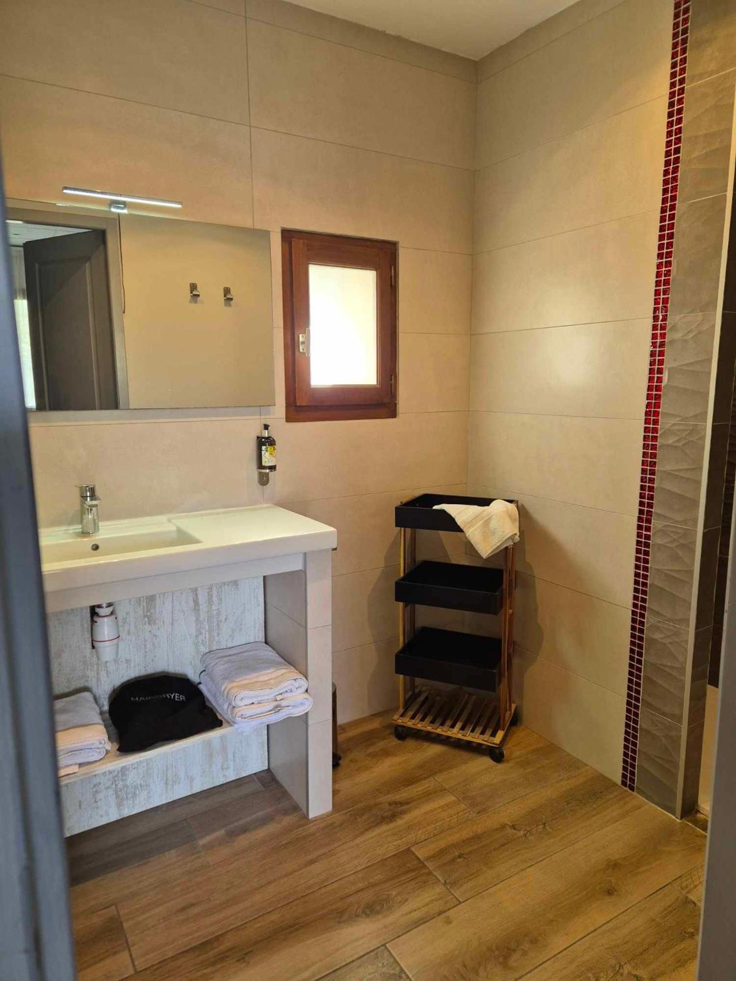 Superior Double Room - Photo 4